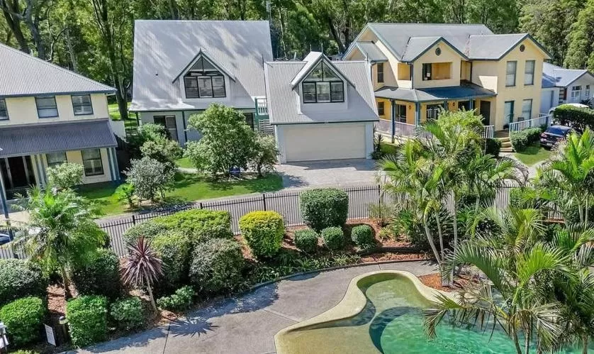 Facade/entrance in Stay At Raffertys Resort