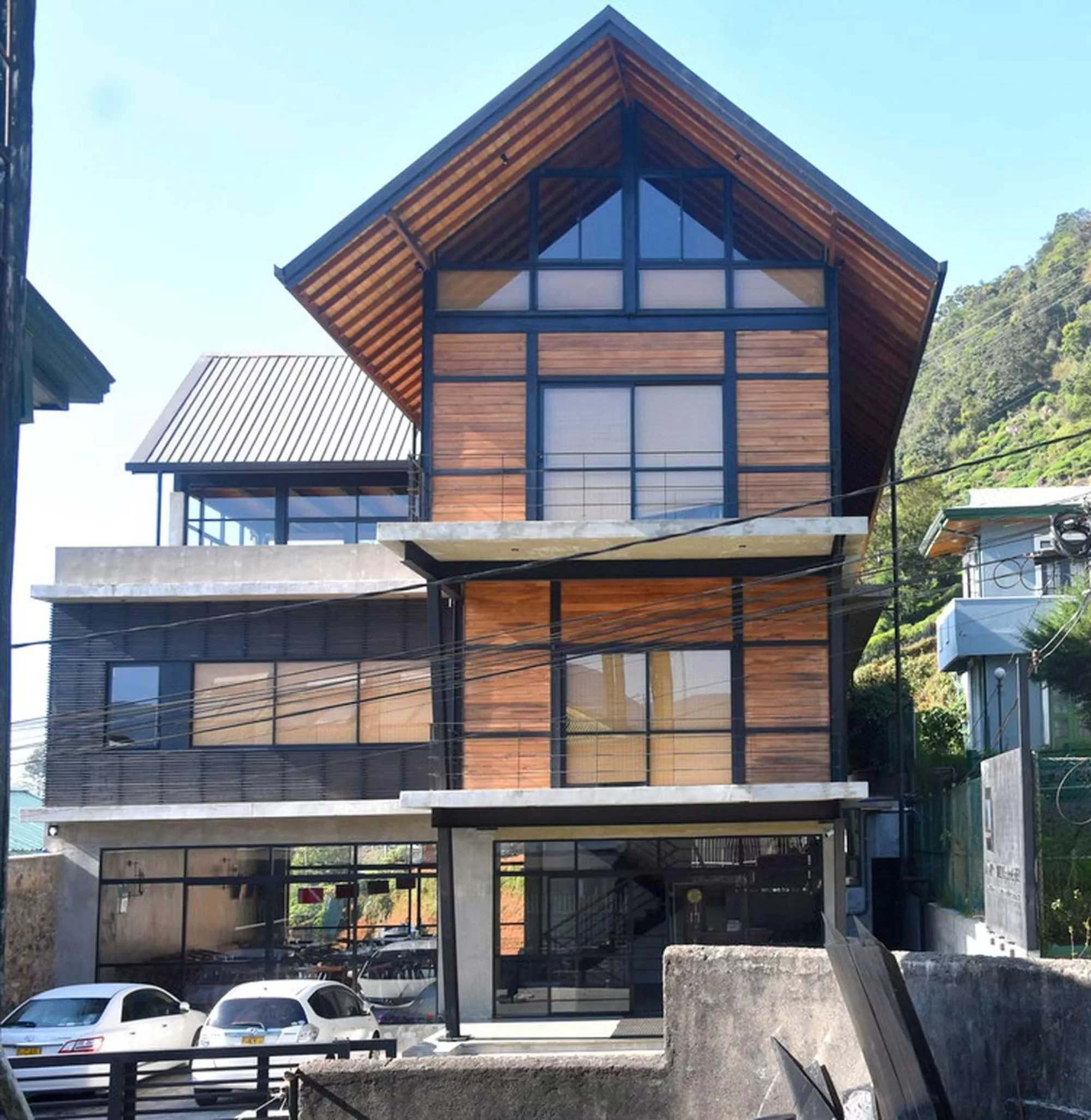 Property Building in Manuka Hillwood Hotel