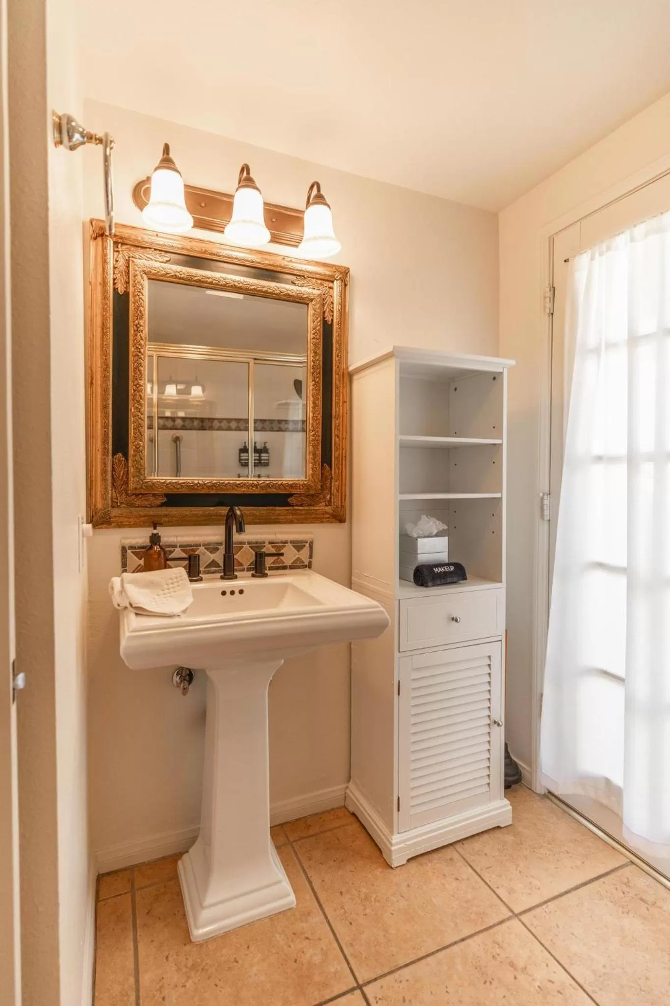 Bathroom in Old Ranch Inn - Adults Only 21 & Up