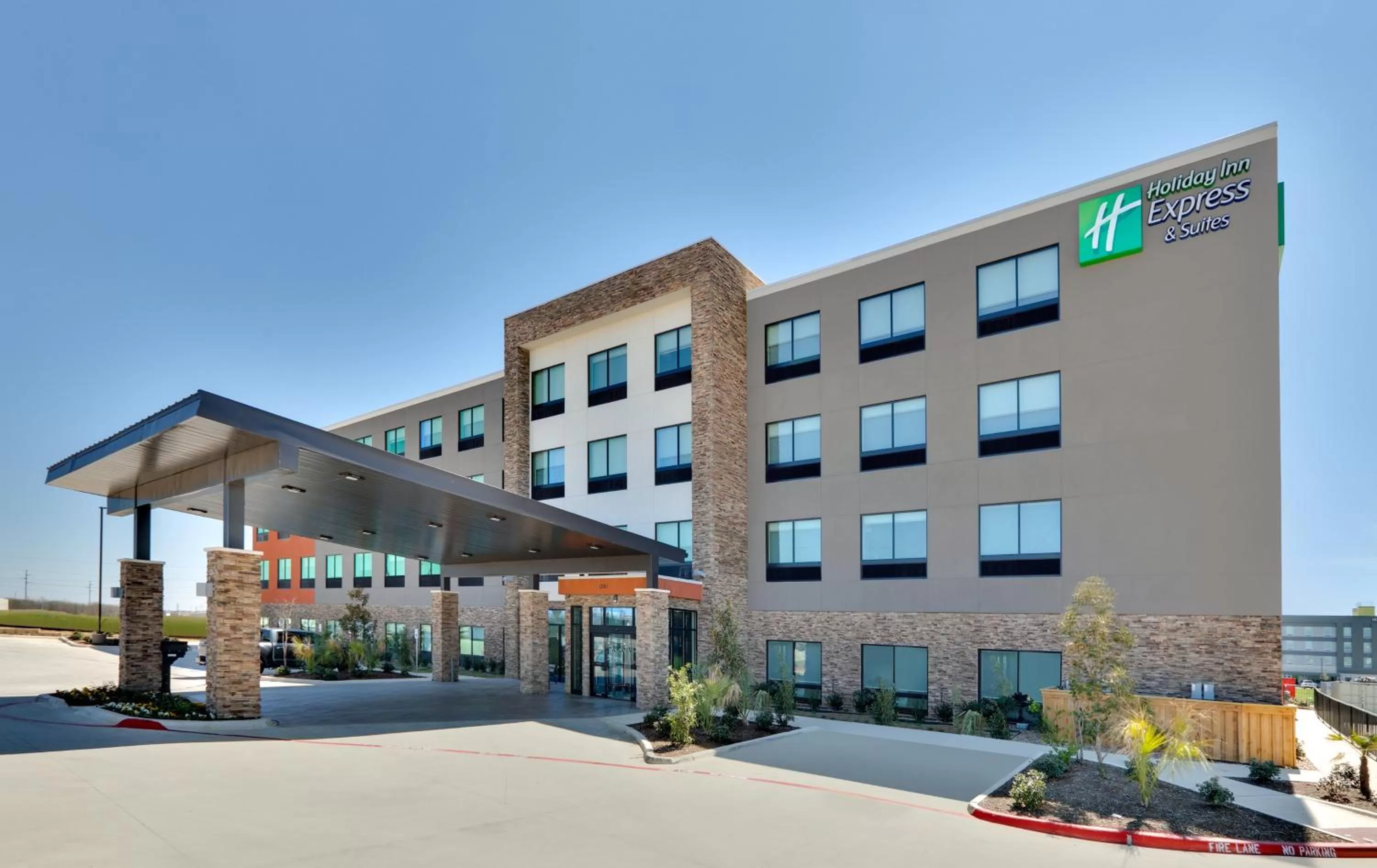 Property building in Holiday Inn Express & Suites Fort Worth North - Northlake by IHG