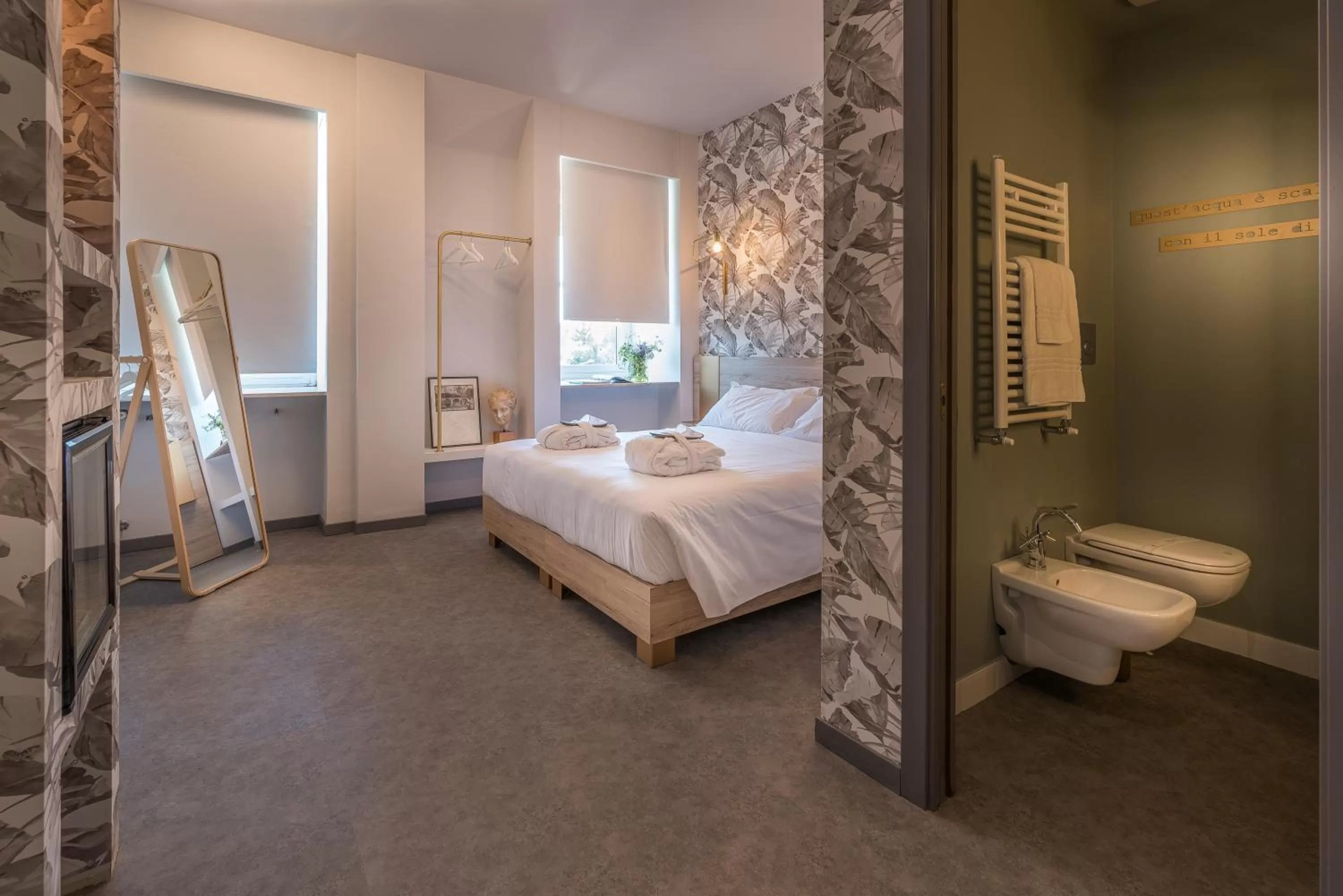 Photo of the whole room, Bed in Hotel Villa Eur