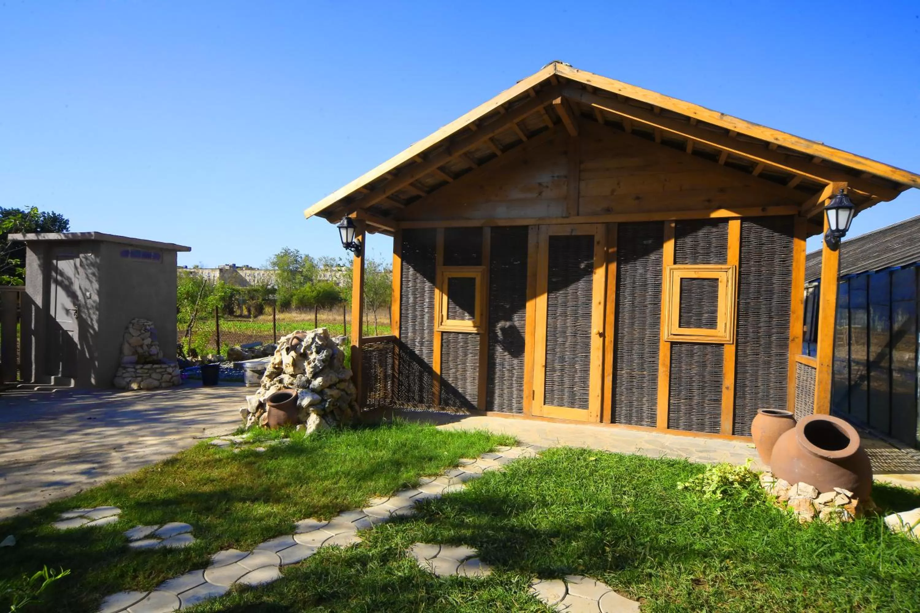 Other, Property Building in Hotel Harmony