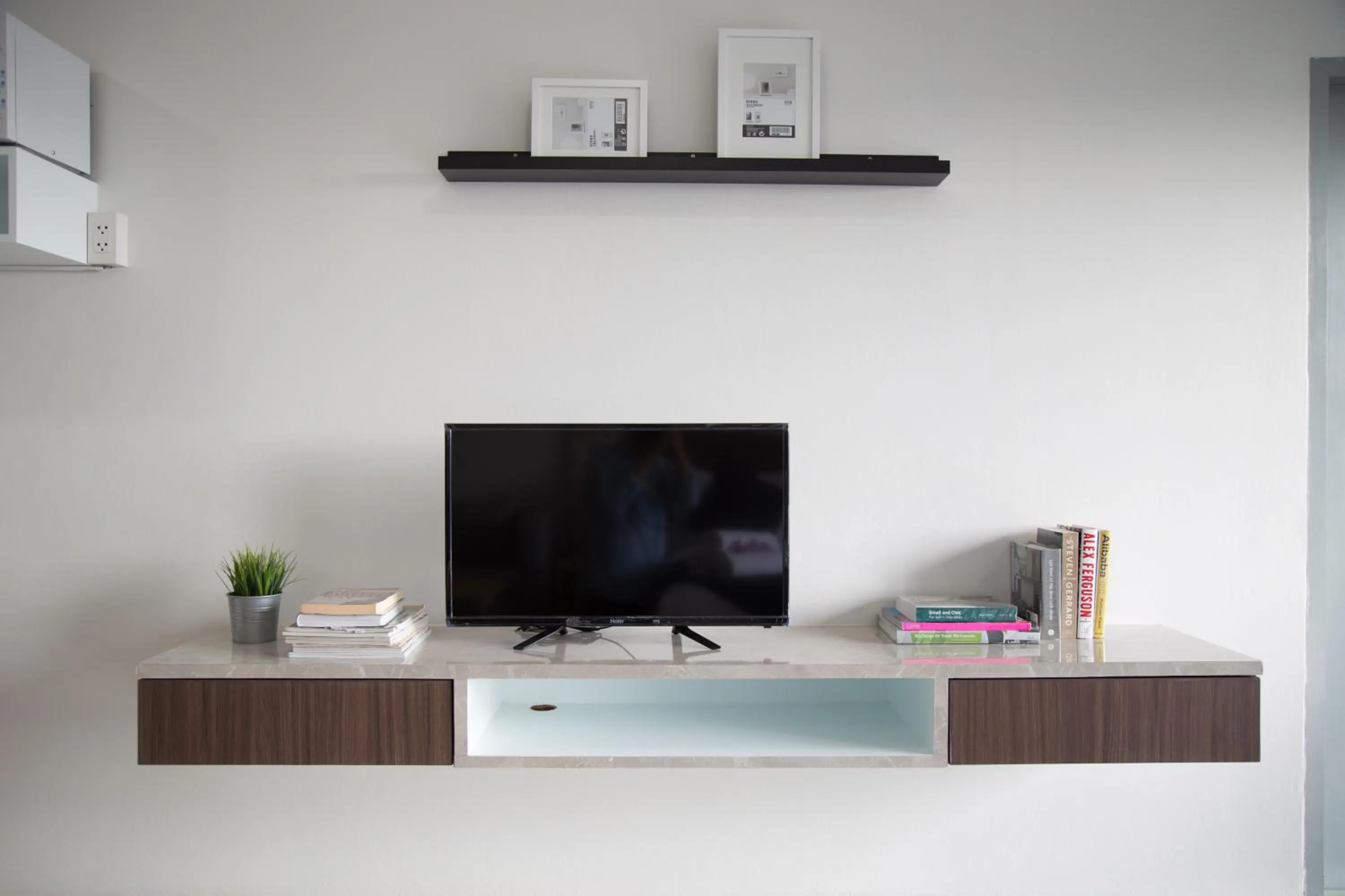 Decorative detail in Q Space Residence