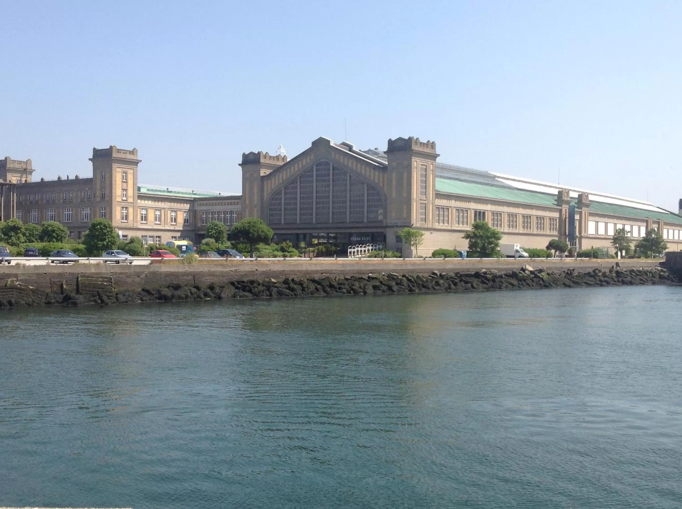 Area and facilities, Property Building in Hotel du Louvre