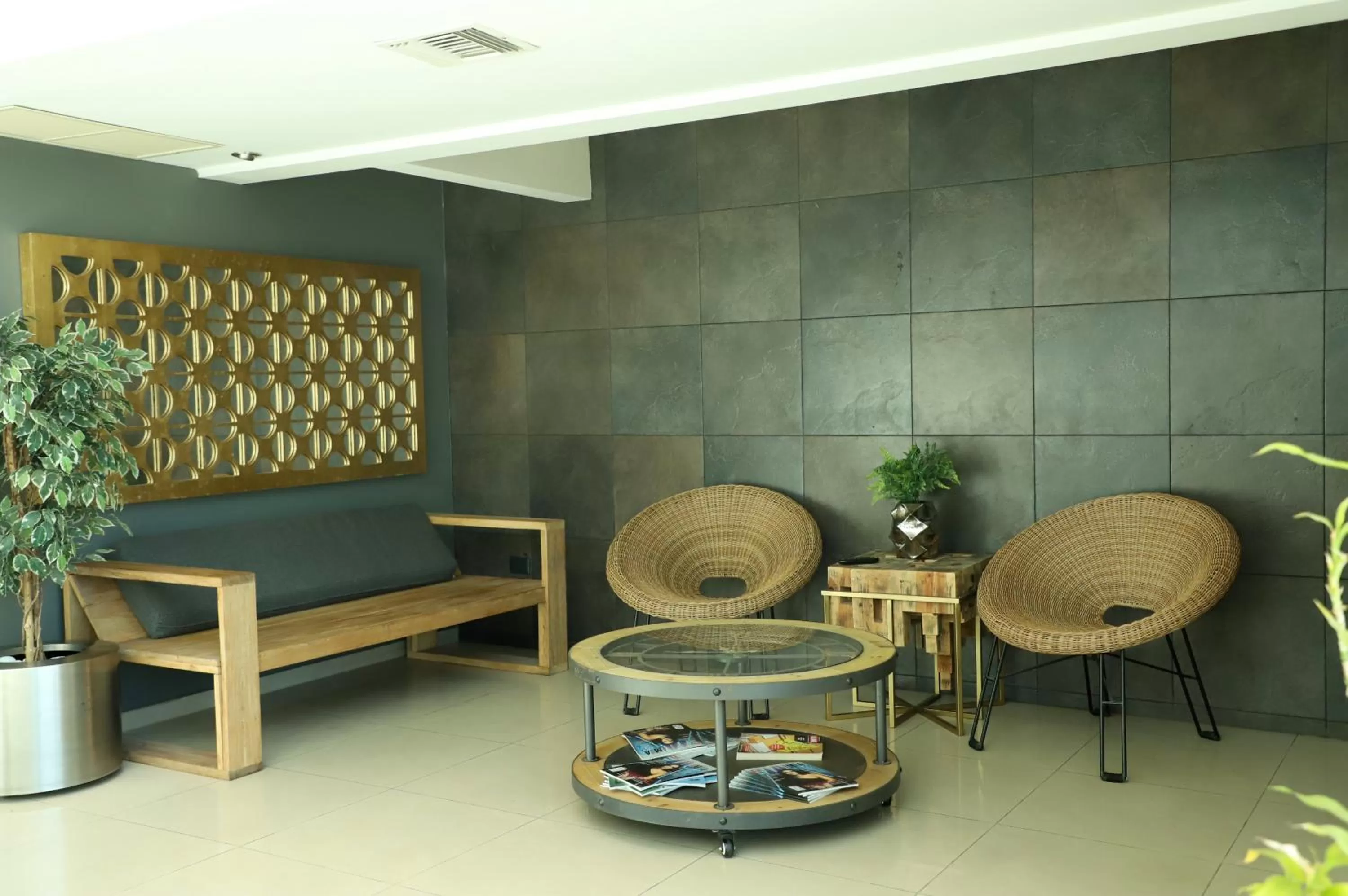 Seating Area in Homesuites Zaragoza