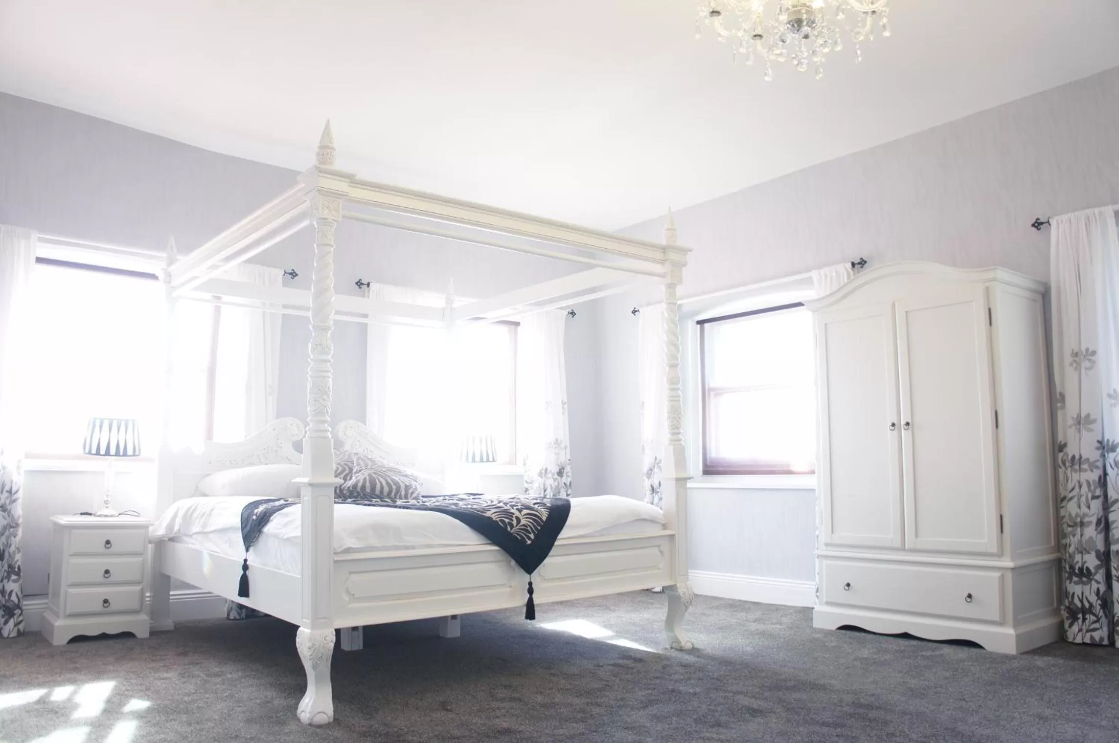 Bed in York House Hotel