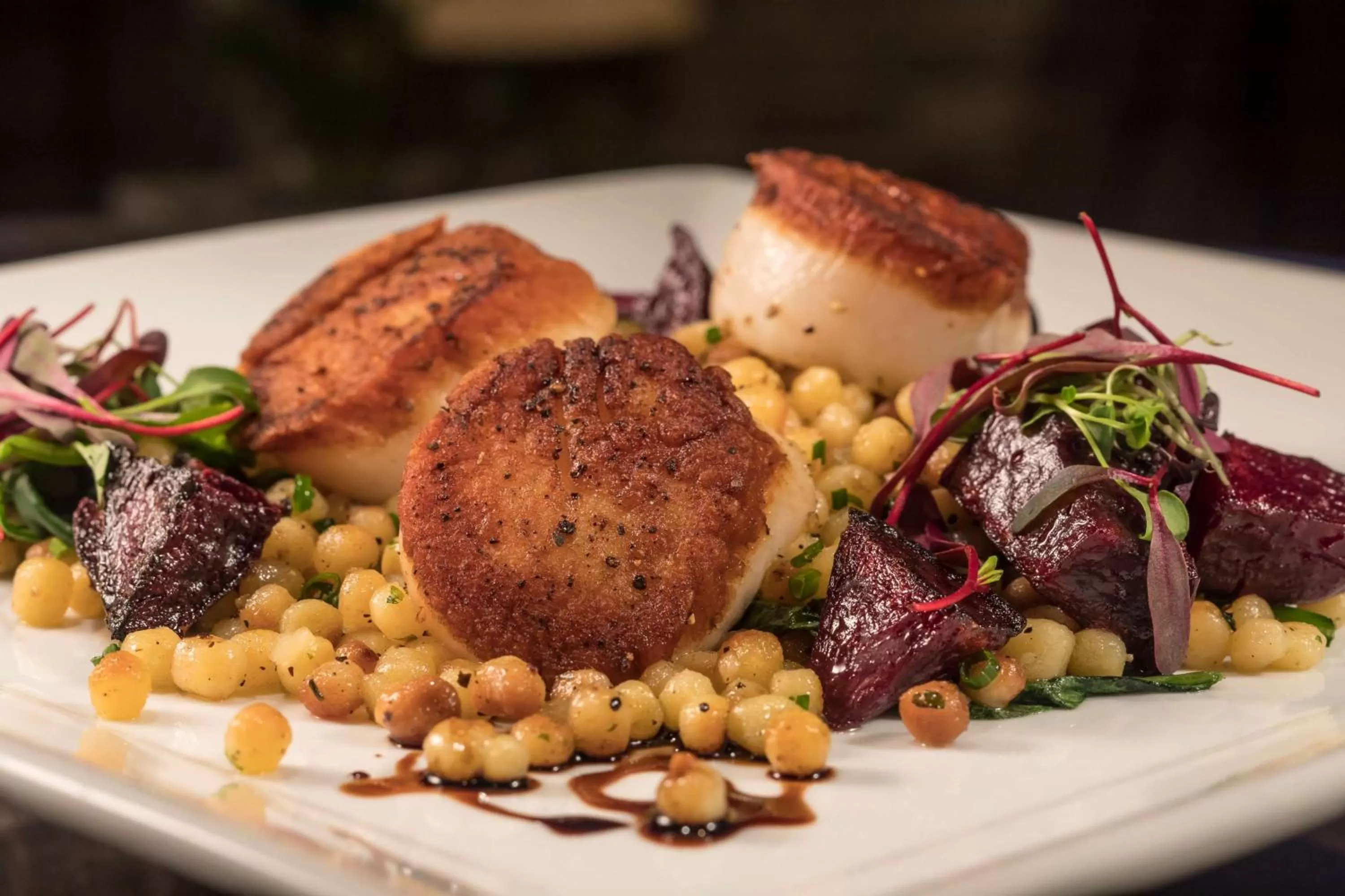 Restaurant/places to eat in DoubleTree by Hilton Hotel & Suites Pittsburgh Downtown