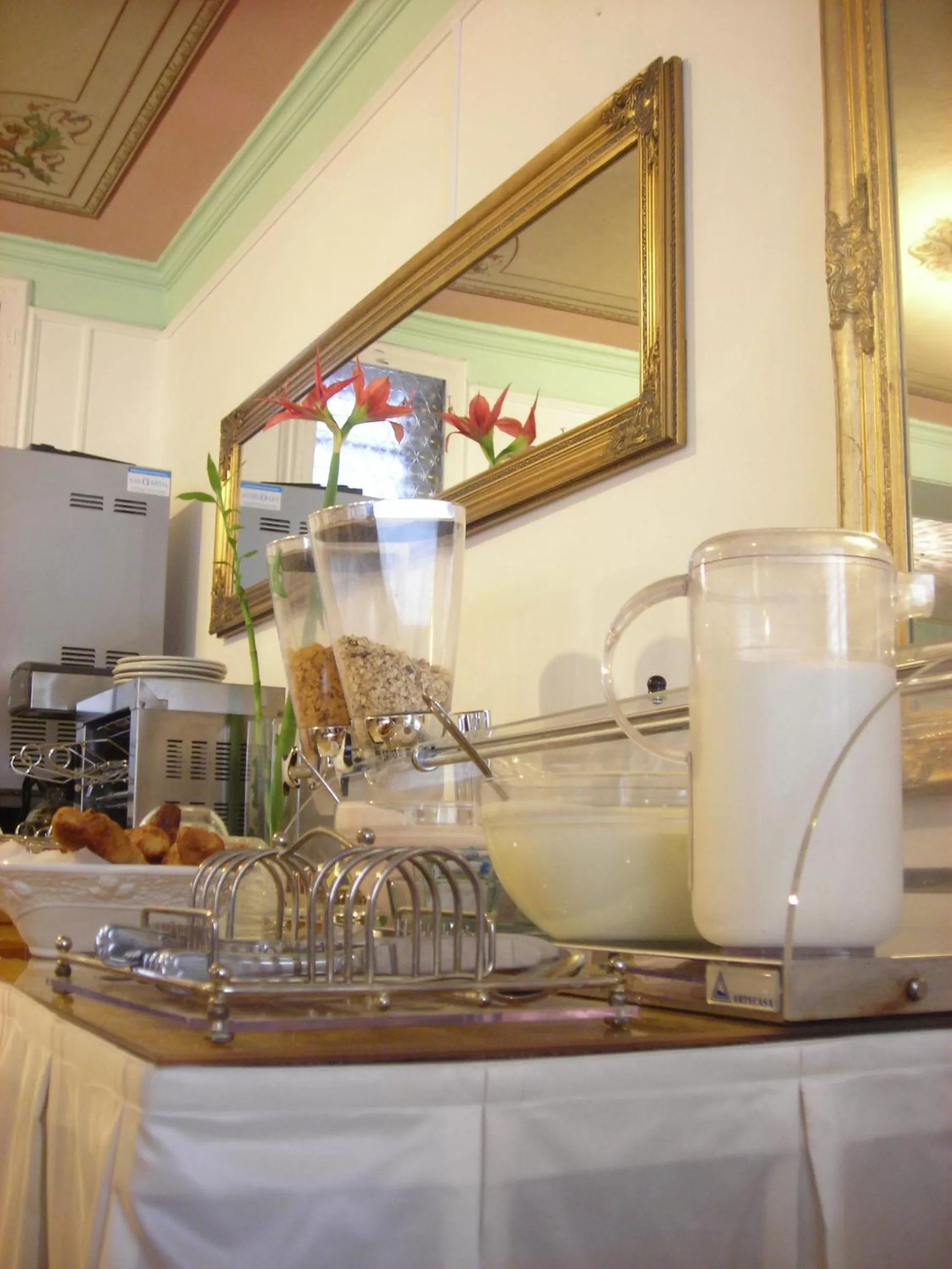 Food and drinks in Albergo Marin