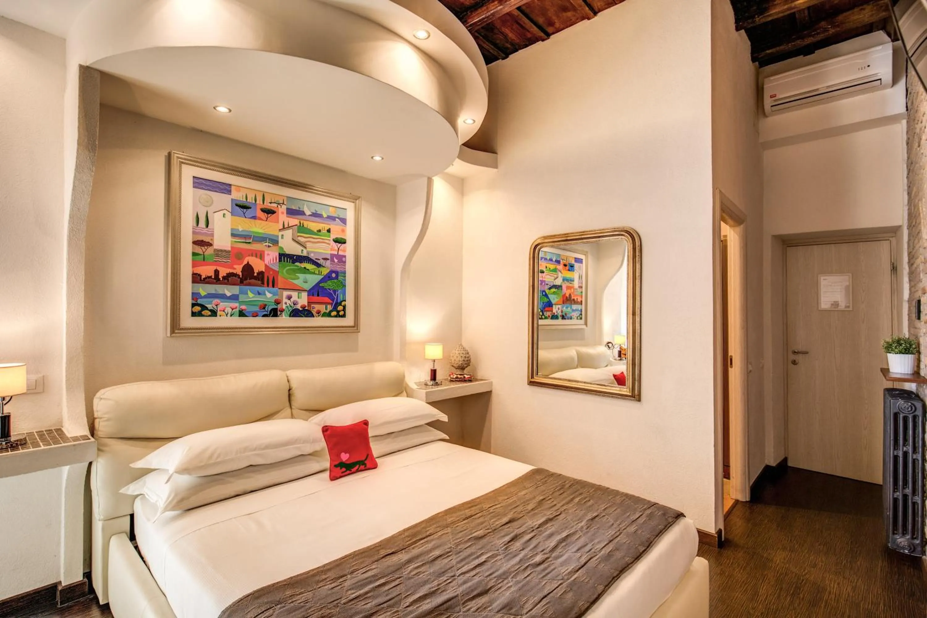 Bed in Piazza di Spagna Comfort Rooms