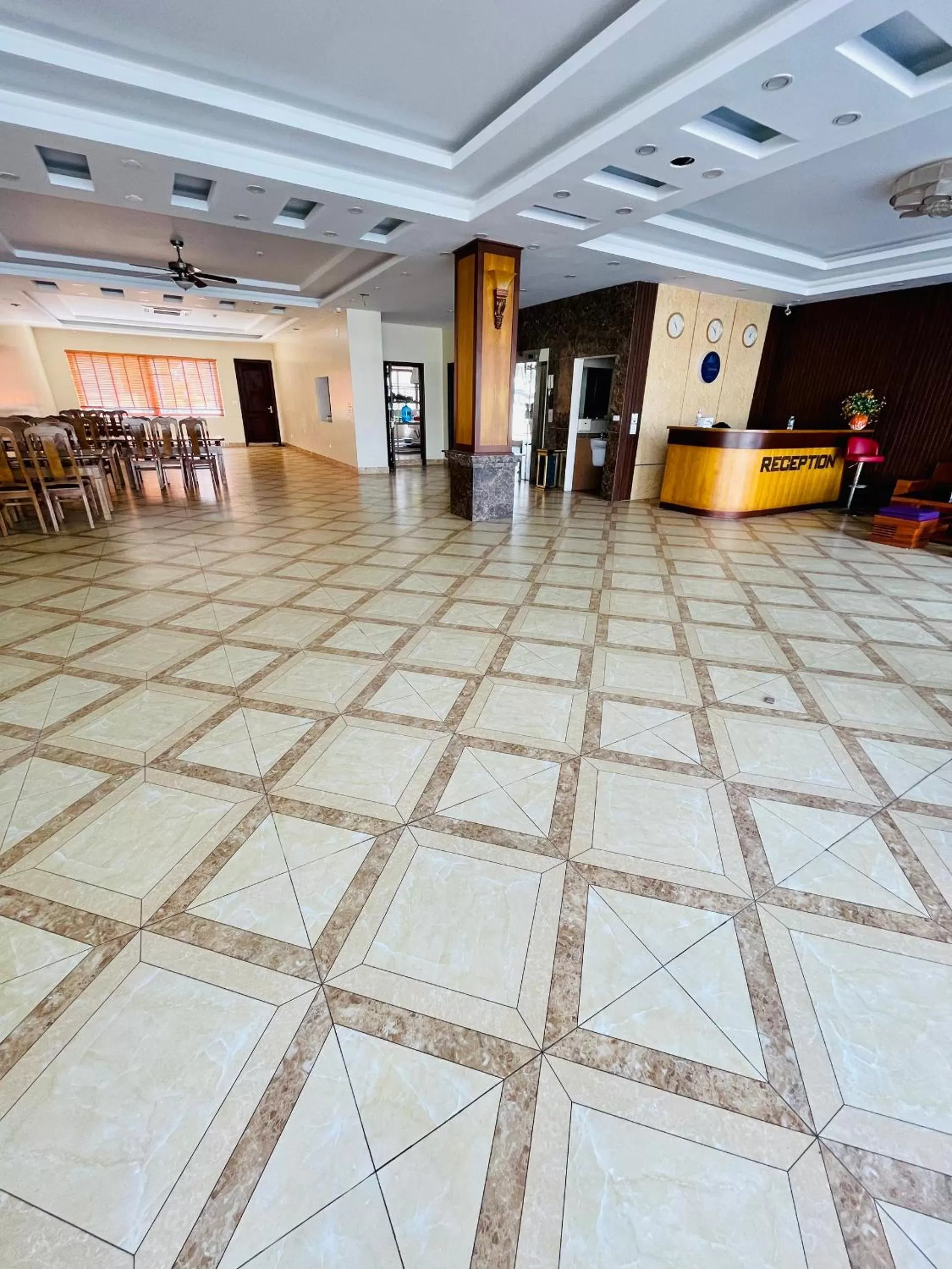 Tuan Chau Havana Hotel