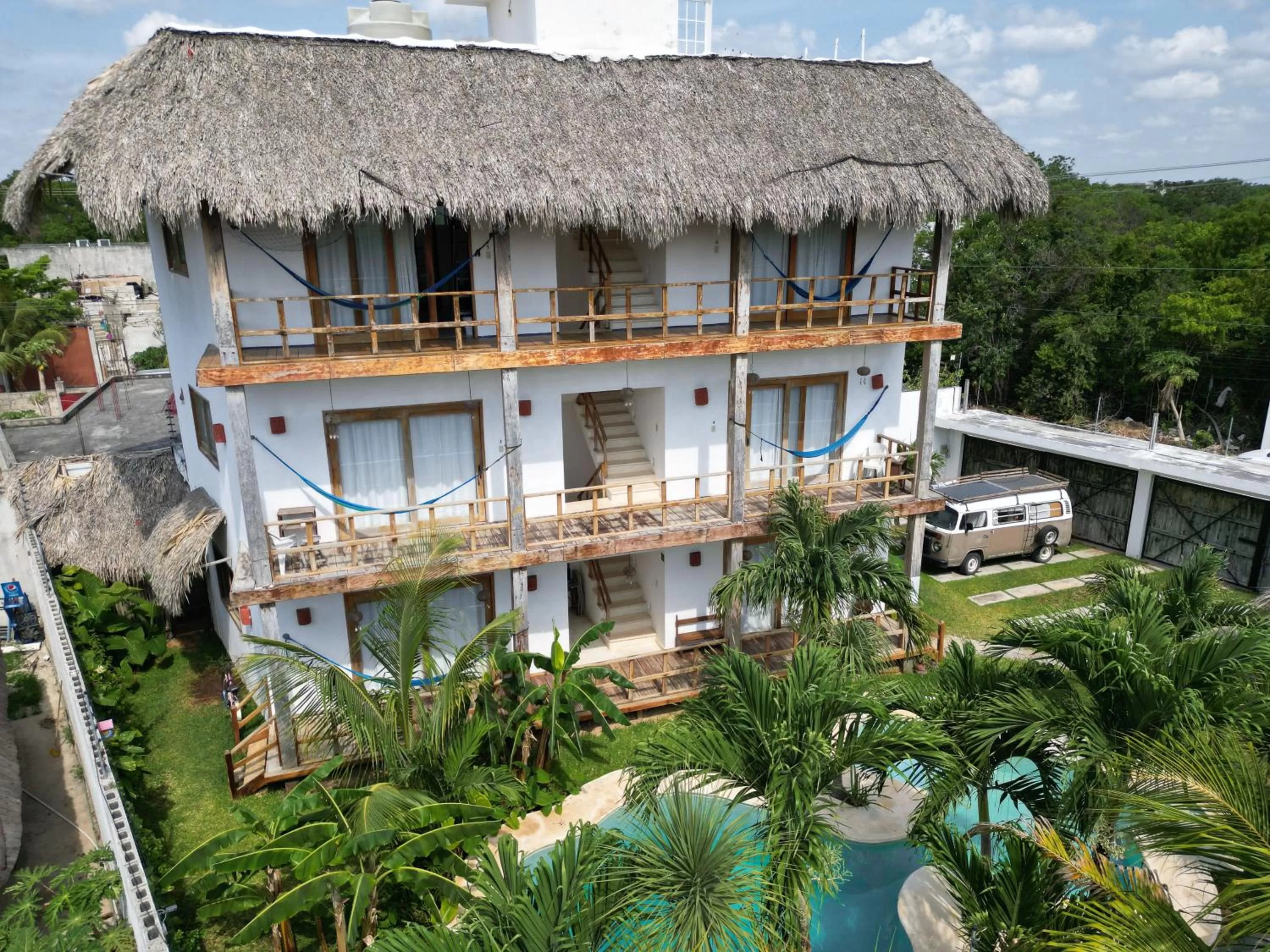 Property Building in Luna de Agua