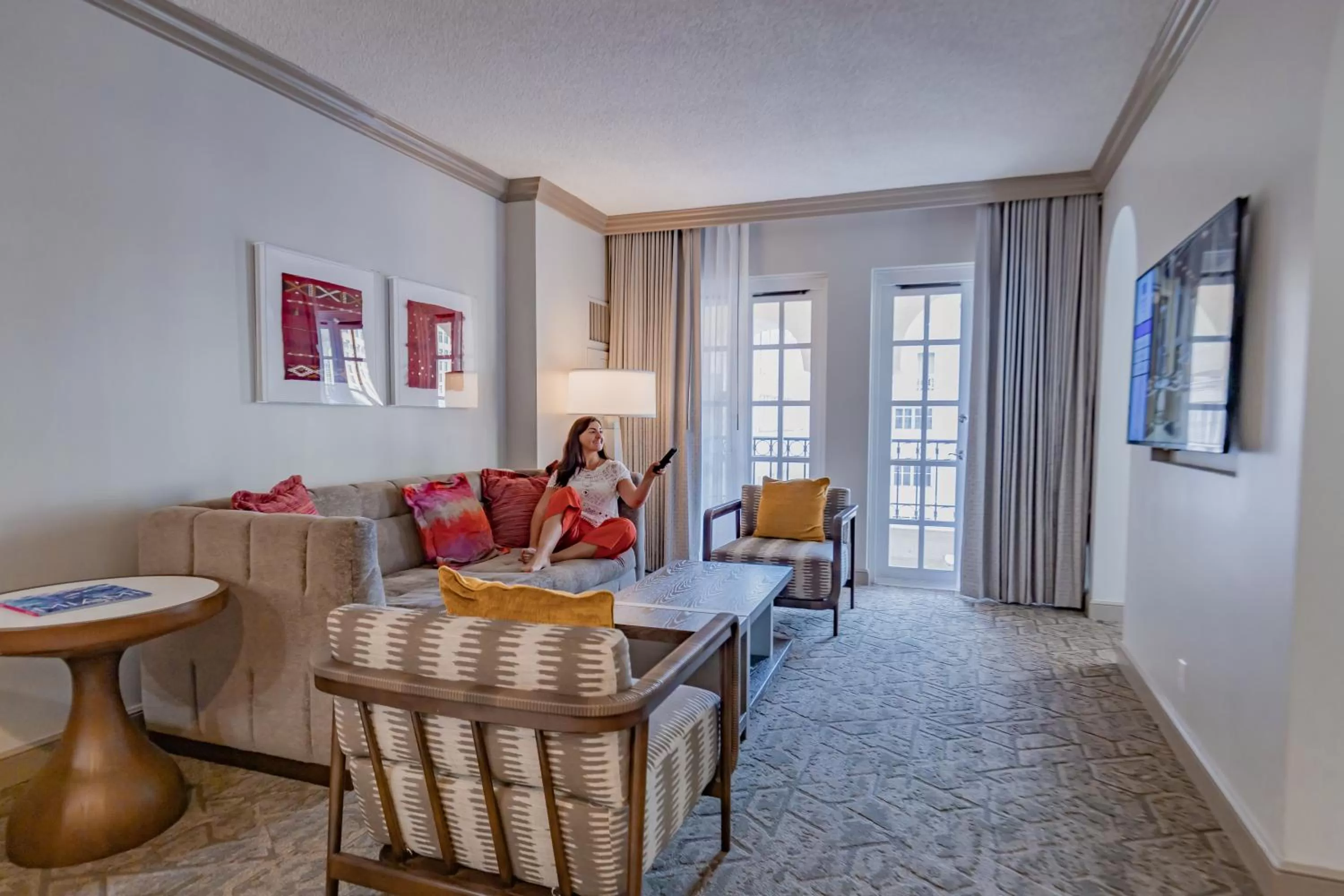 Living room in Hyatt Regency Coral Gables in Miami