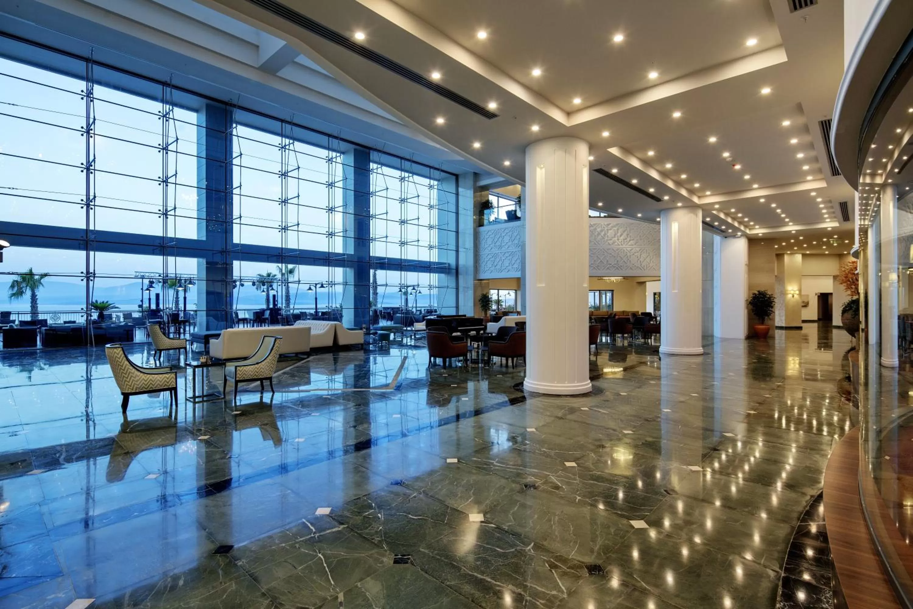 Facade/entrance in Royal Teos Thermal Resort Clinic & Spa - Halal Hotel