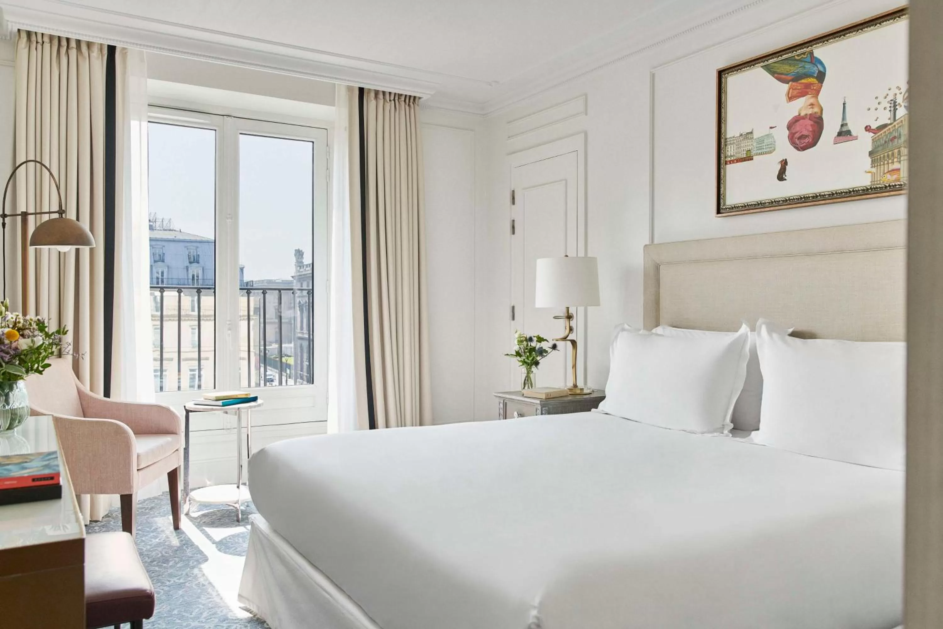 Deluxe King Room with View in Hôtel du Louvre, in The Unbound Collection by Hyatt