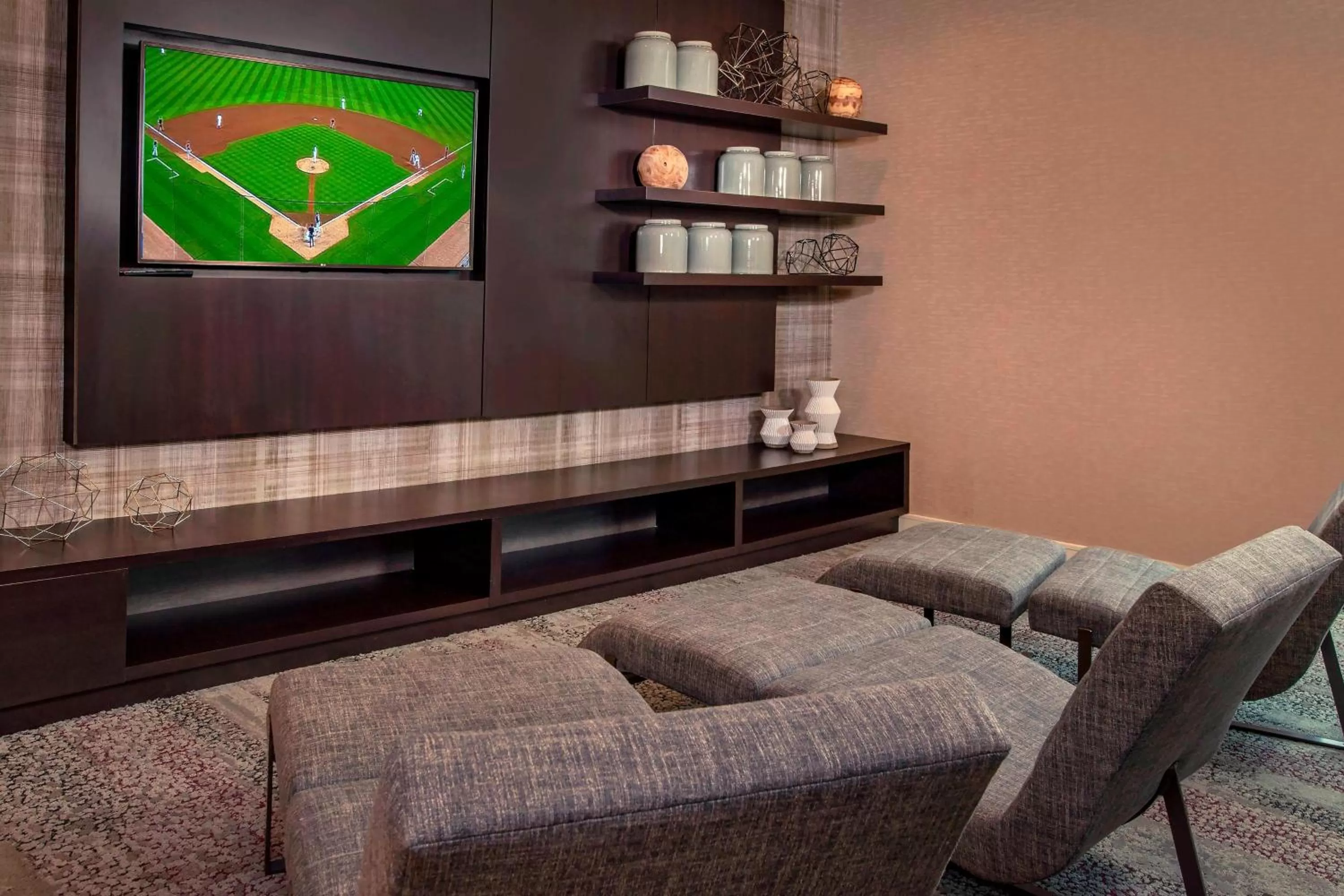 Lobby or reception in Courtyard by Marriott Gaithersburg Washingtonian Center