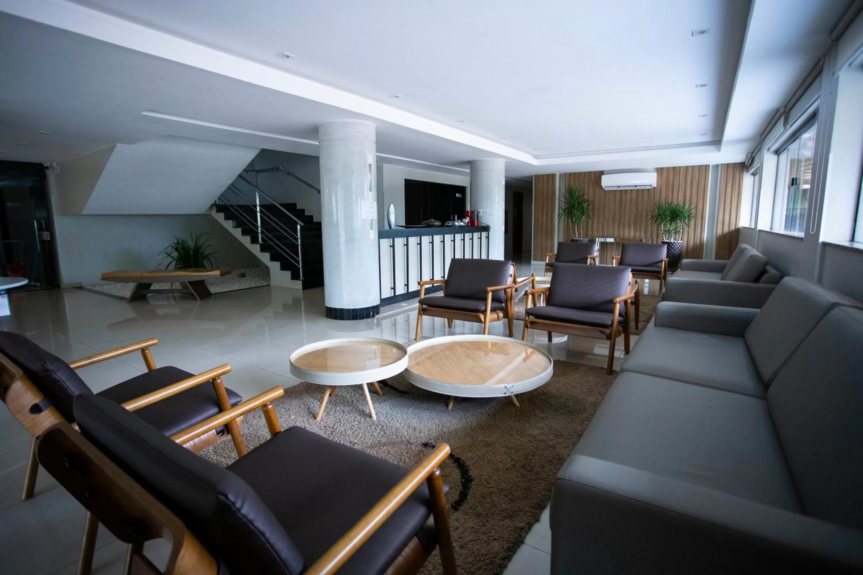 Lobby or reception in Atrium Confort Hotels