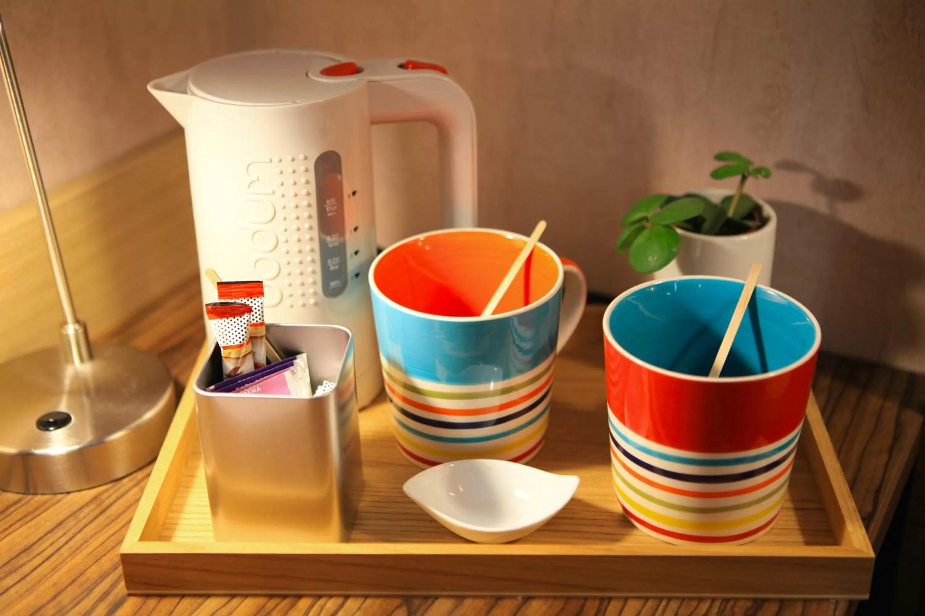 Coffee/tea facilities in Logis Hôtels- Hôtel Marguerite d'Anjou Angers château