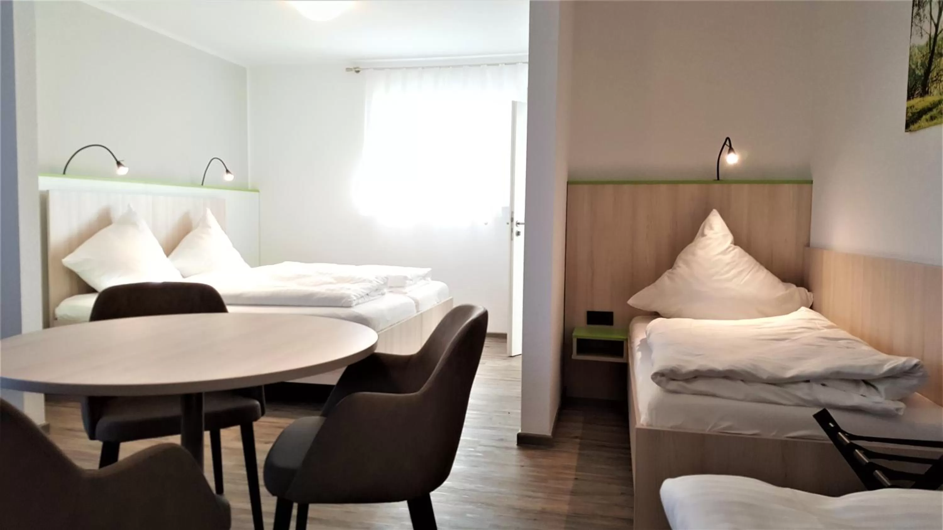 Photo of the whole room, Bed in Motel Espenhof