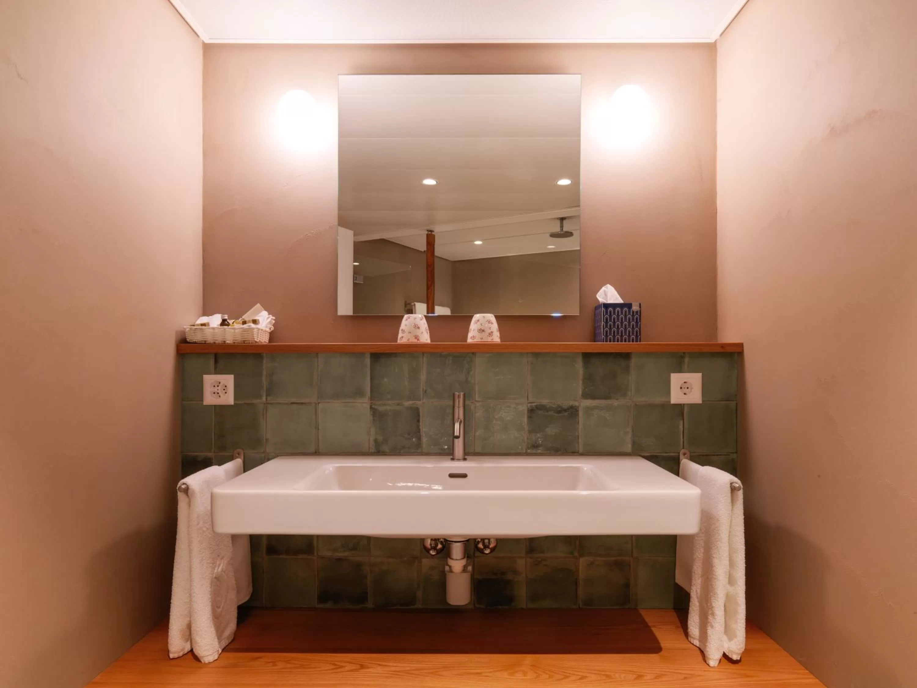 Bathroom in City-Hotel Ochsen