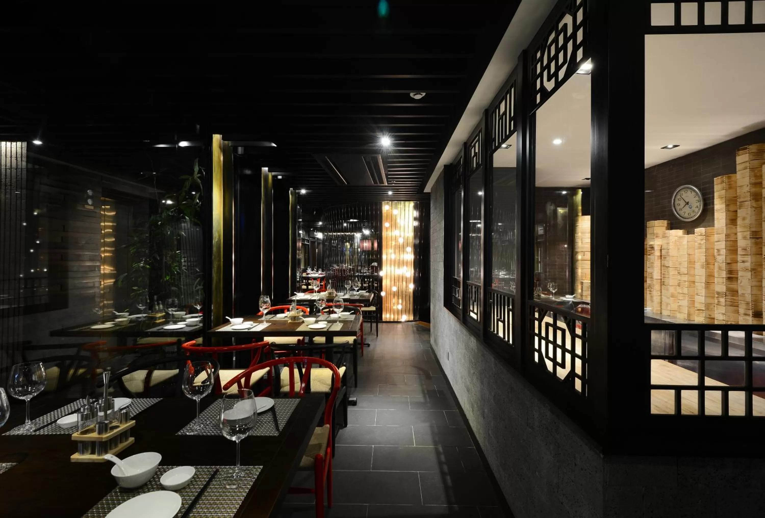 Restaurant/places to eat in The Chi Boutique Hotel