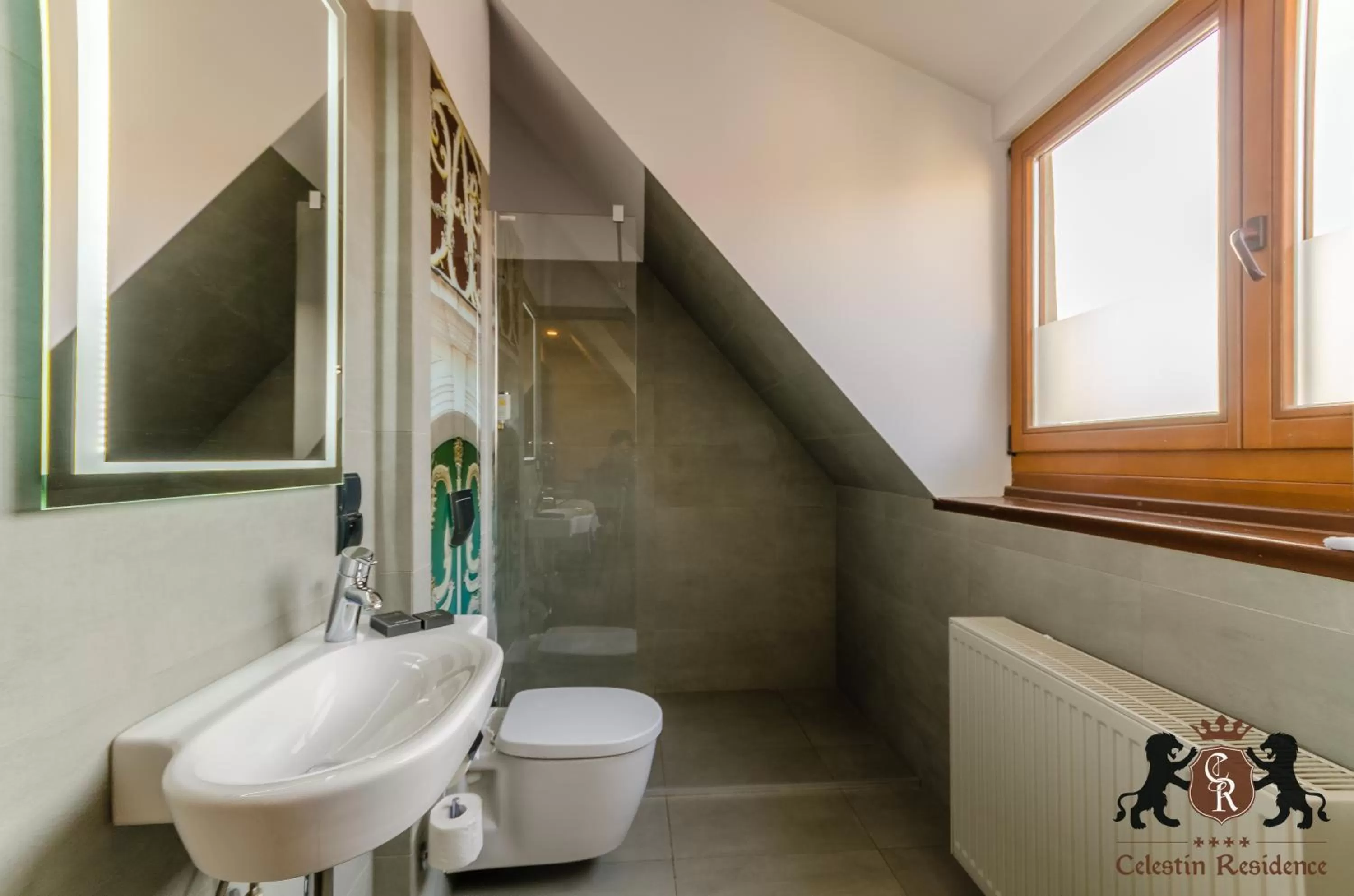 Toilet in Celestin Residence