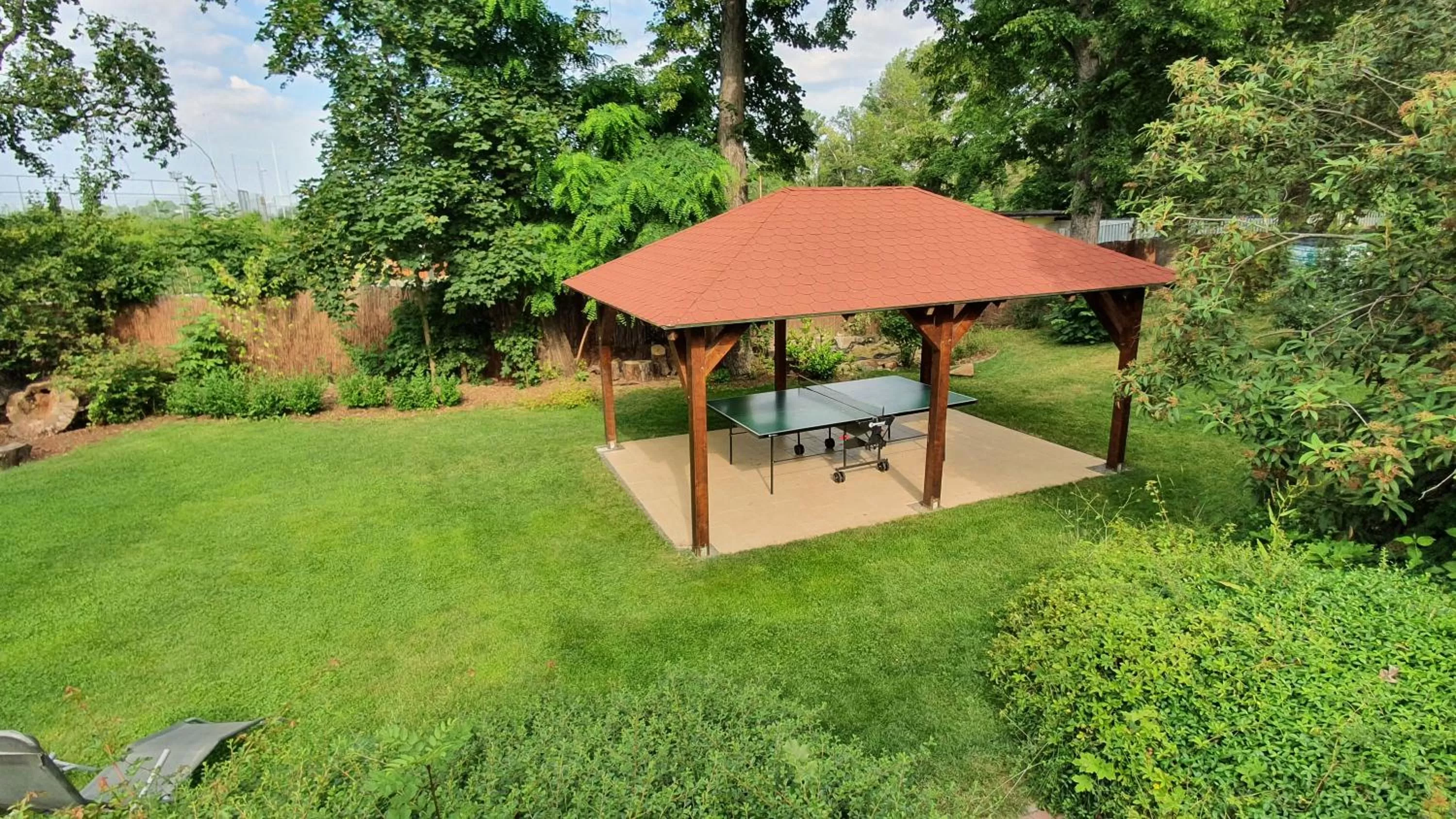 Table tennis in Parkhotel Diani