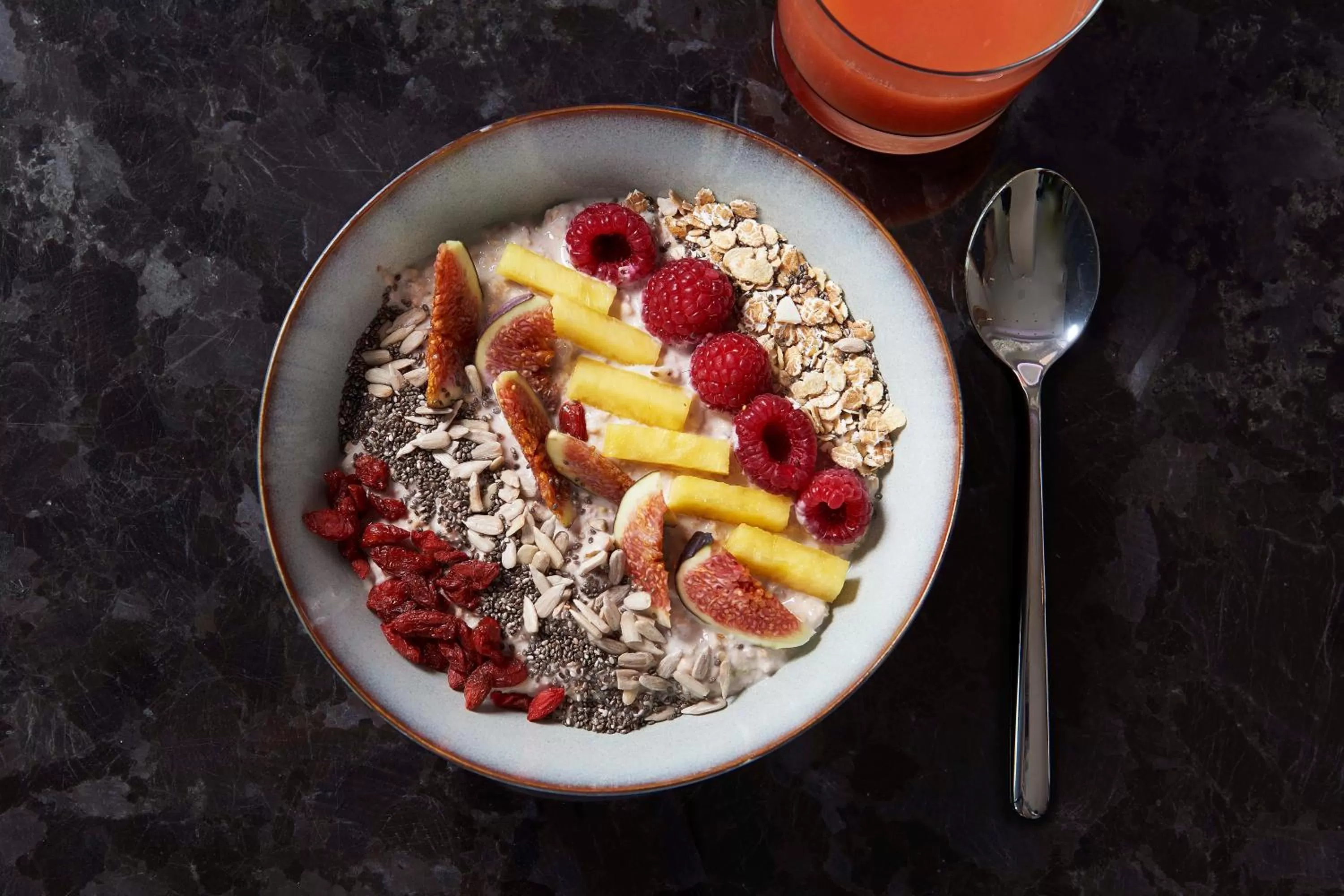 Restaurant/places to eat in Hotel Schweizerhof Bern & Spa