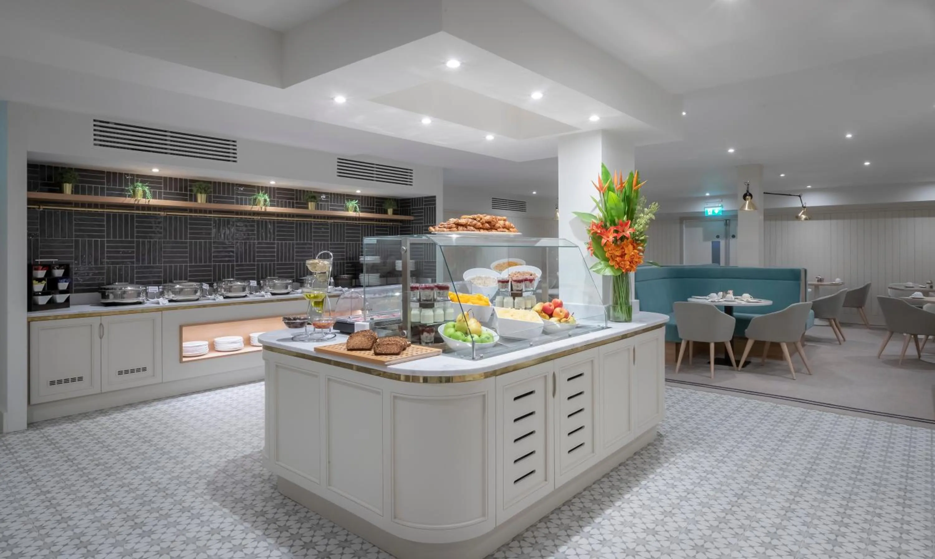 Breakfast in The Fleet