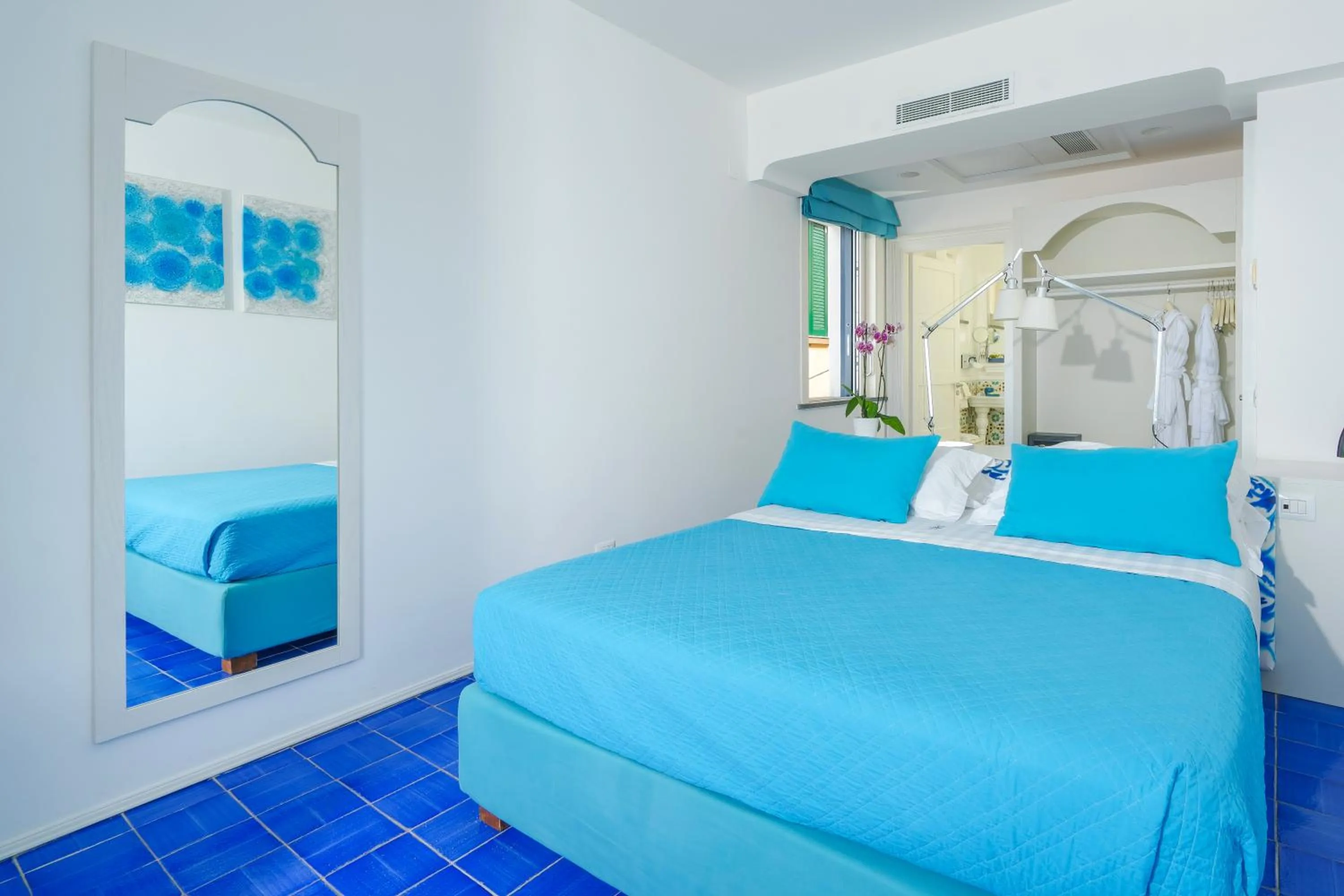 Bed in Le Ancore Hotel