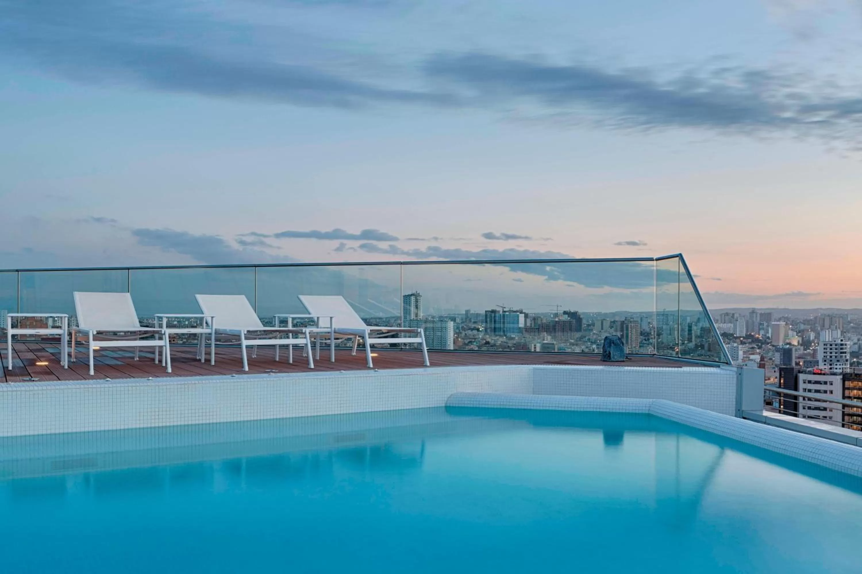 Swimming pool in Four Points by Sheraton Oran