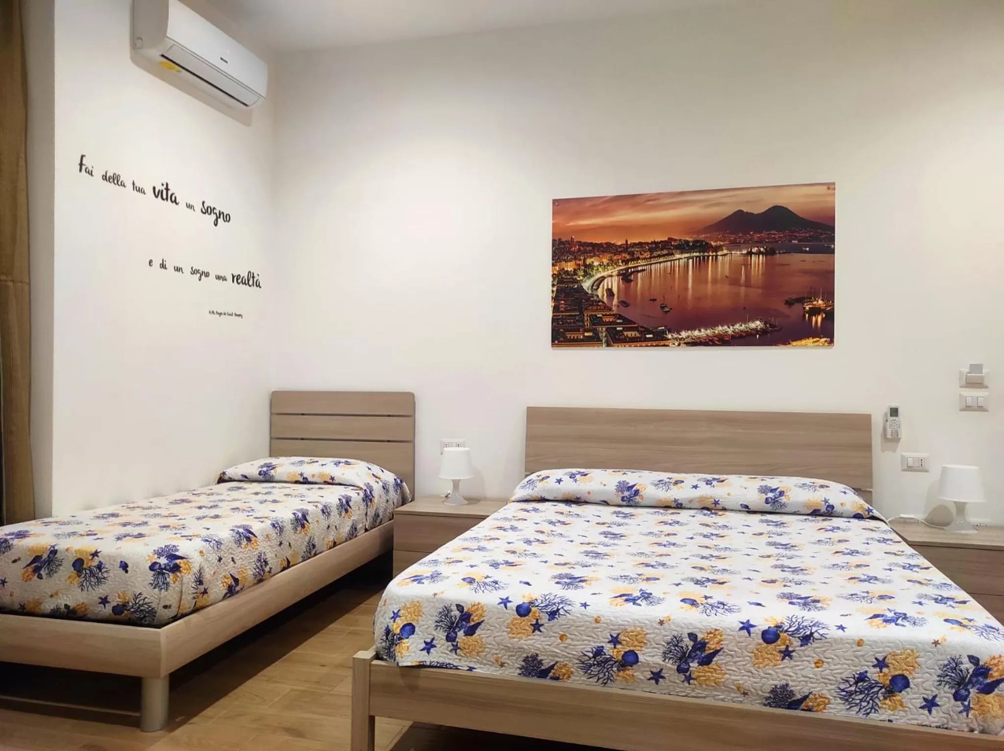 Bed in Villa Manto Bed and Breakfast - Torre Annunziata Pompei