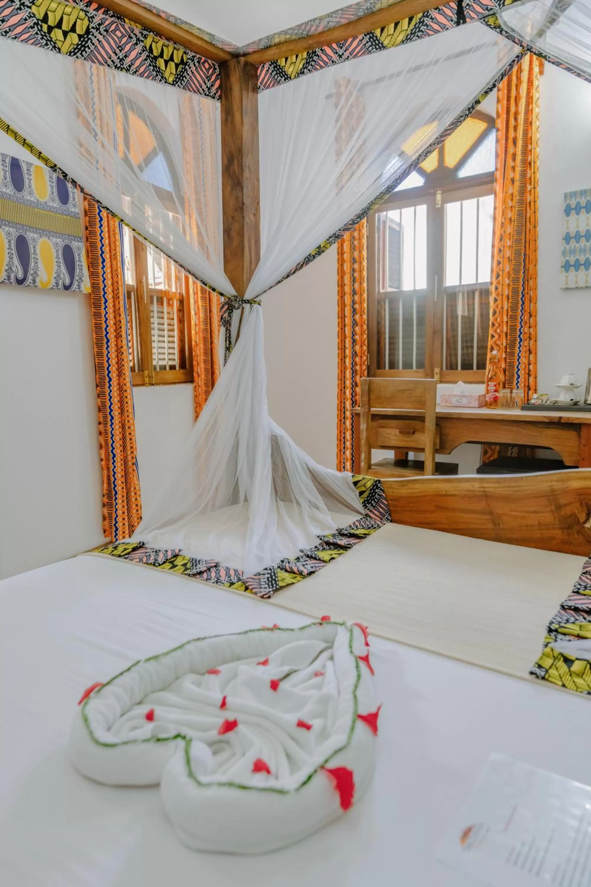 Bed in Shoki Shoki Hotel Stone Town