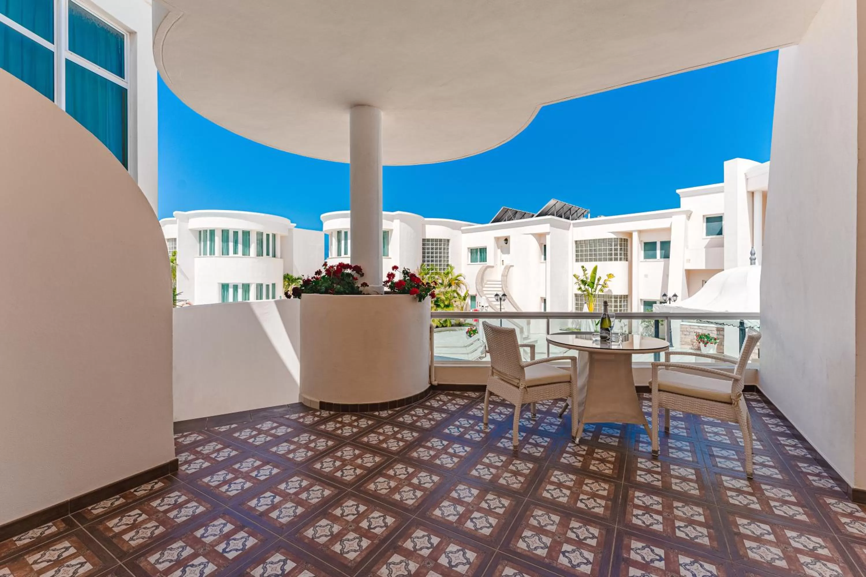 Balcony/Terrace in Flamingo Suites Boutique Hotel