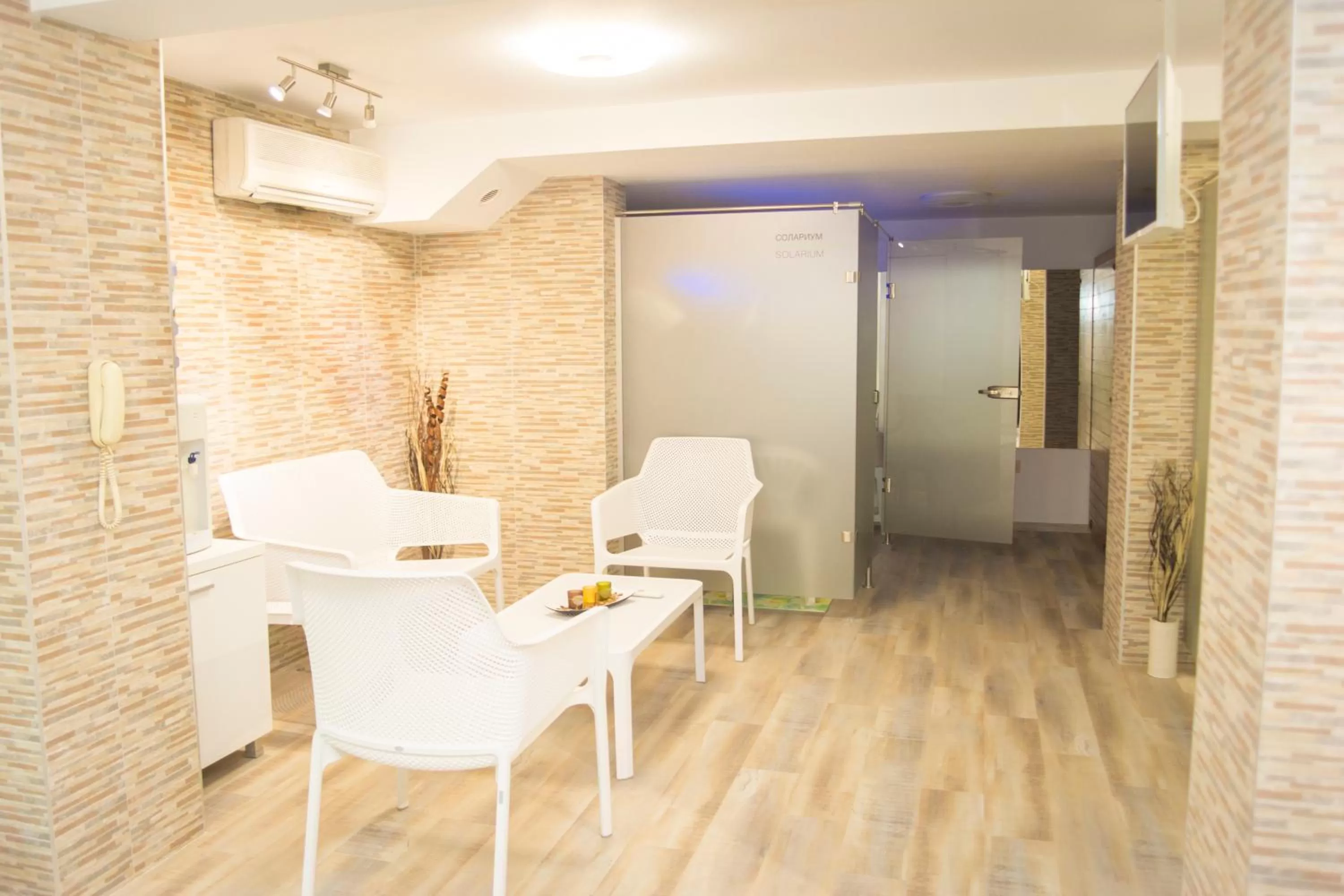 Sauna in Noviz Hotel