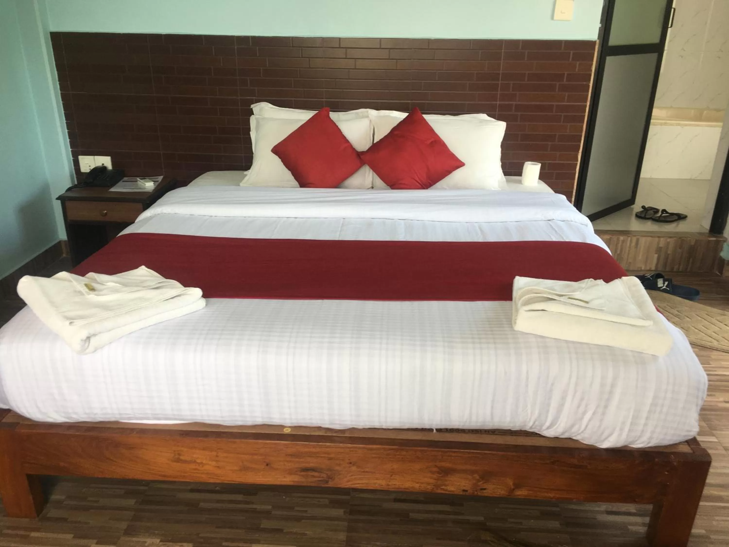 Bed in The North Face Inn