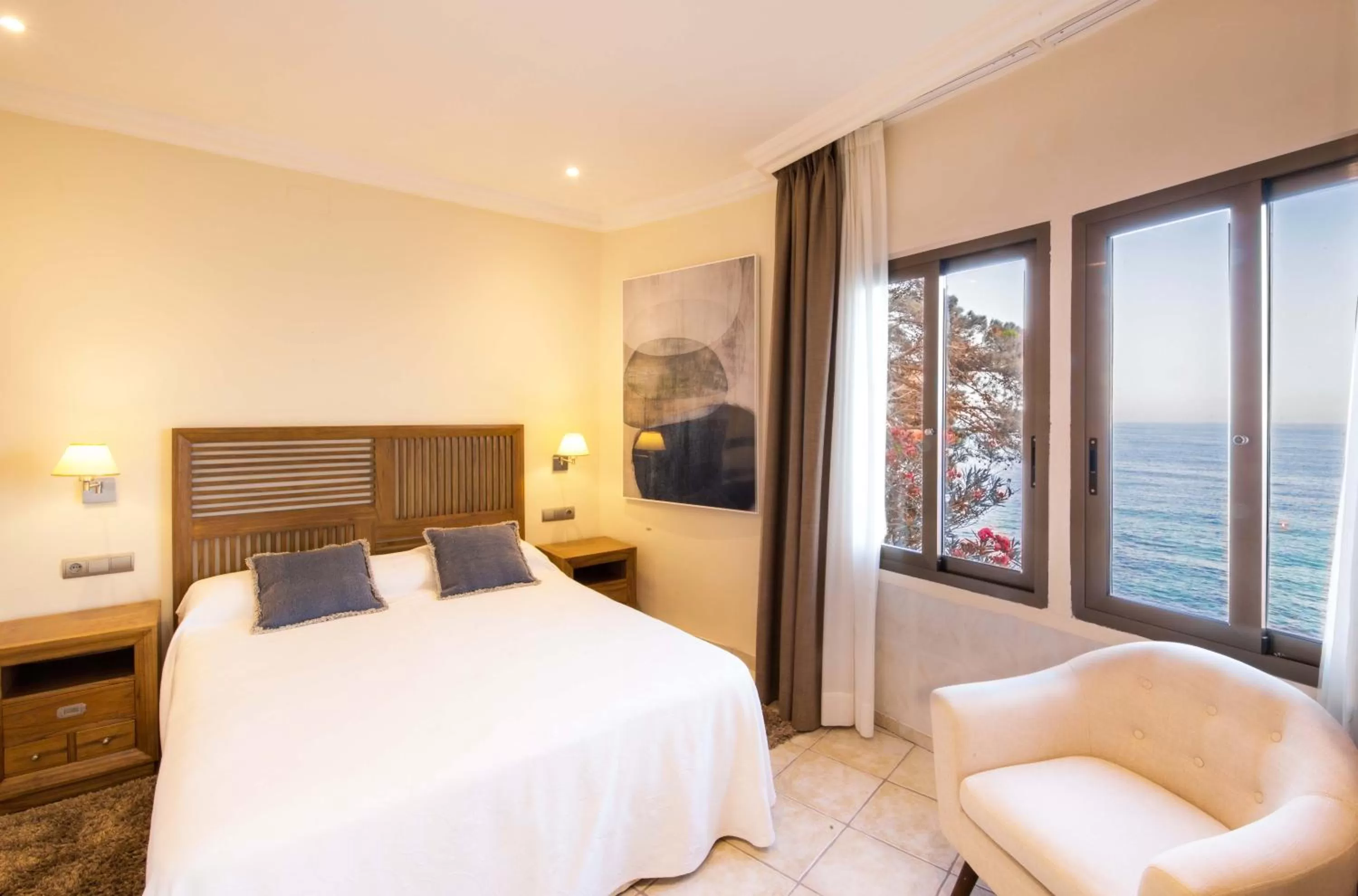 Bed in Hotel Cap Roig & Spa by Brava Hoteles
