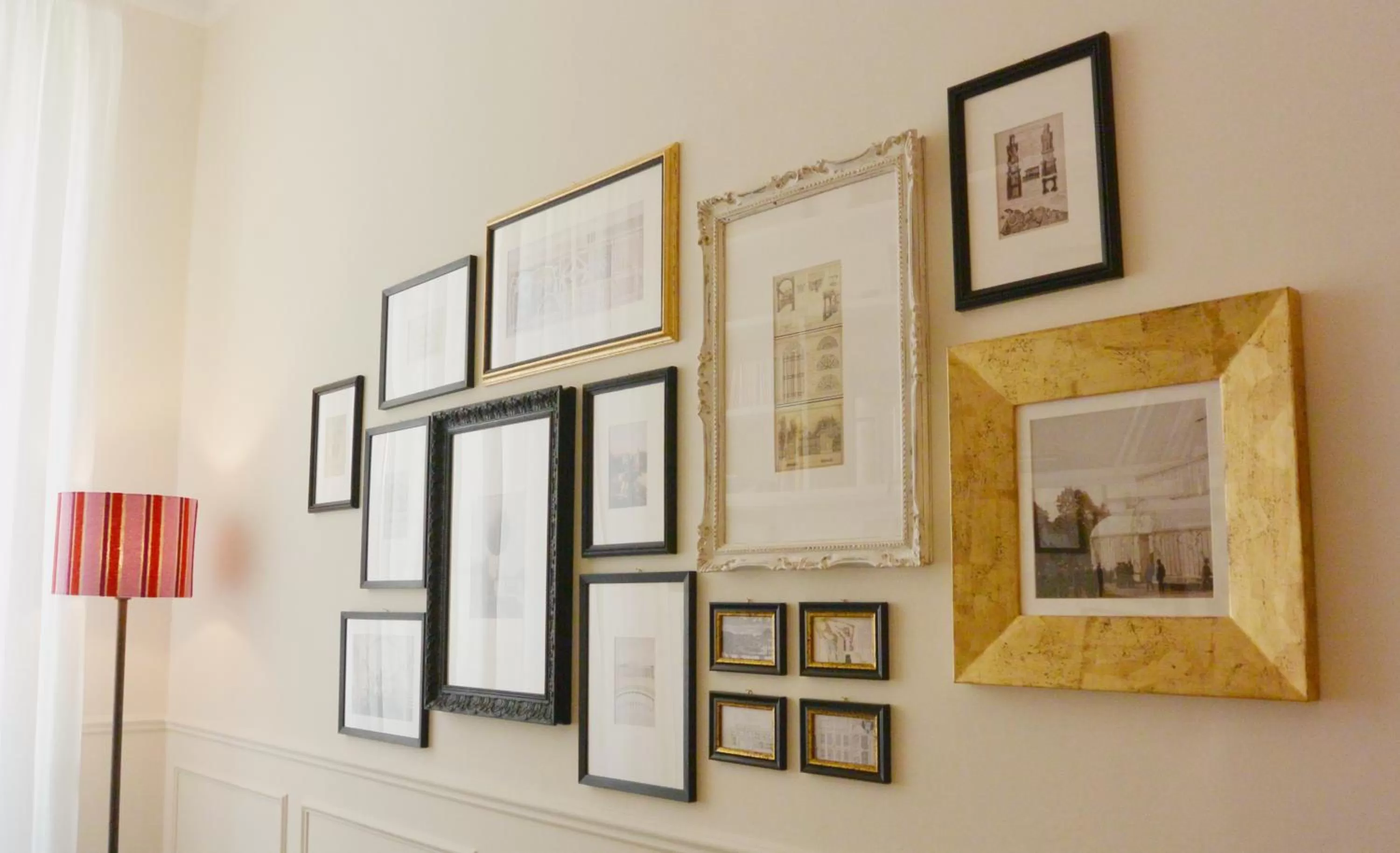 Decorative detail in Alfieri9