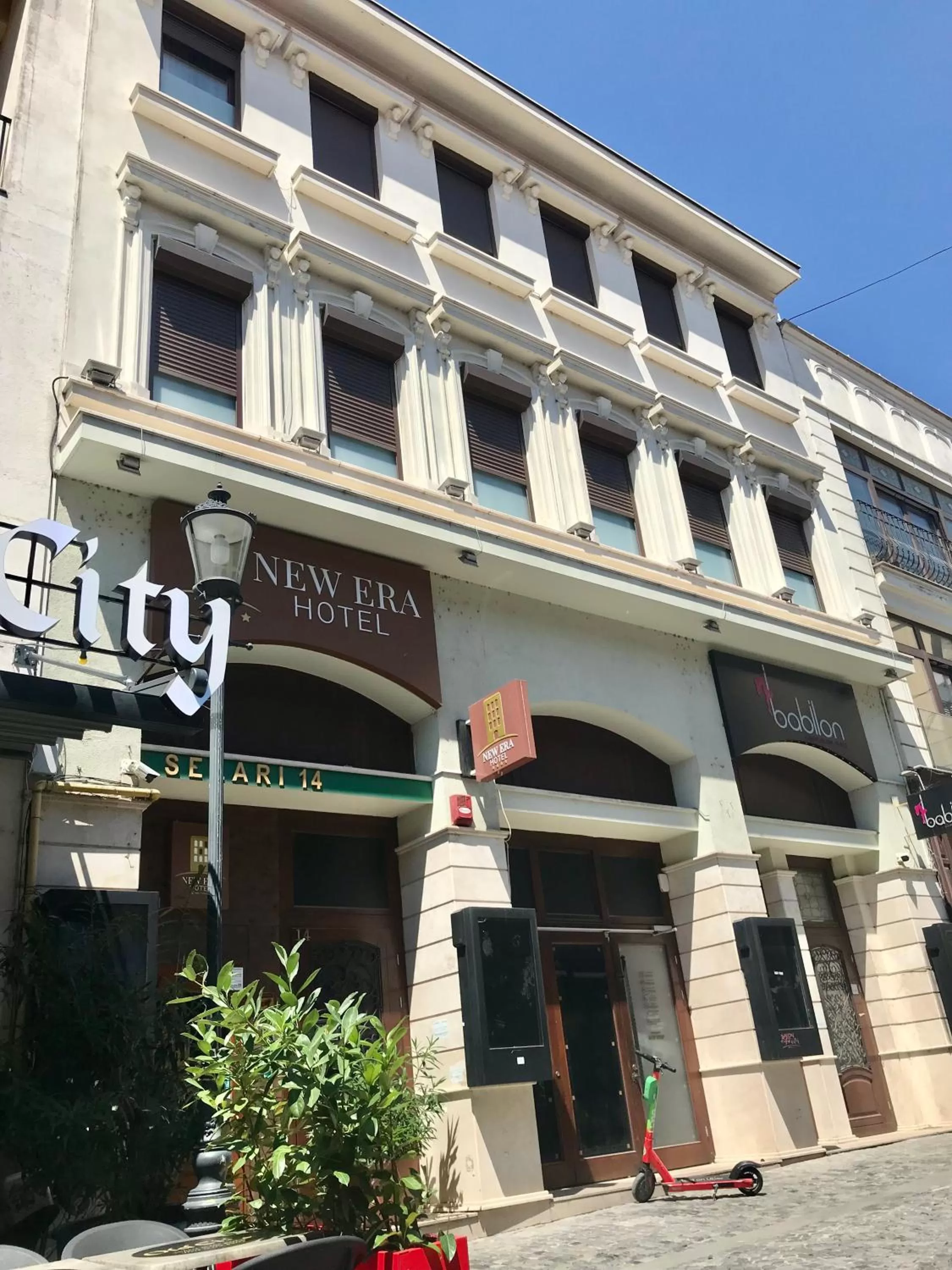 Property building in New Era Hotel Old Town Party Zone Bucharest- parking with fee nearby - NOT at the hotel !
