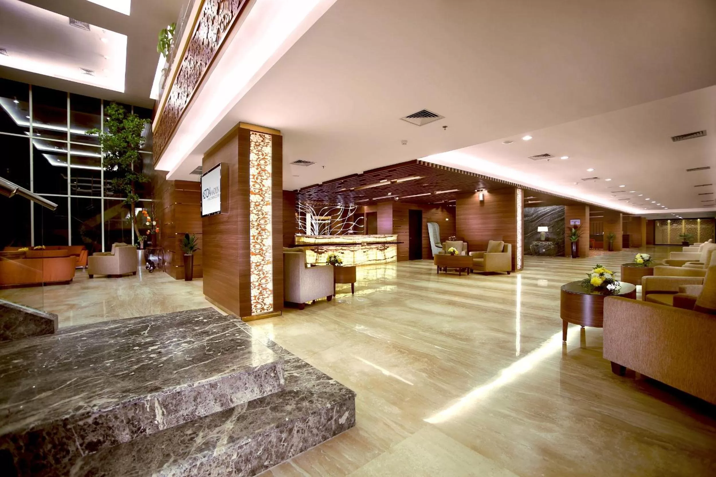 Lobby or reception in Aston Madiun Hotel & Conference Center