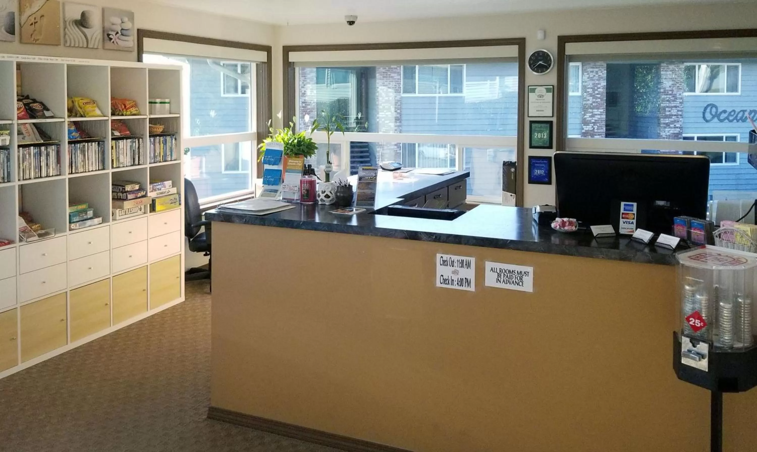 Lobby or reception in Ocean Terrace Condominiums