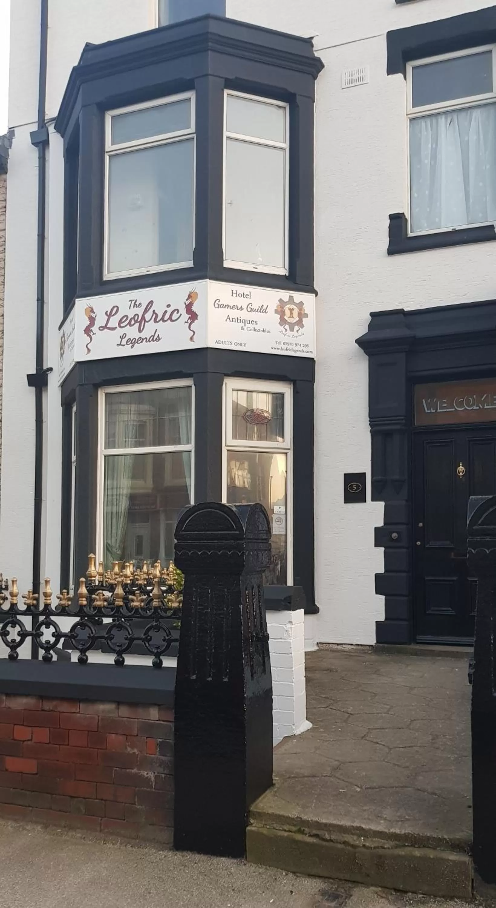 Facade/entrance in Leofric Legends