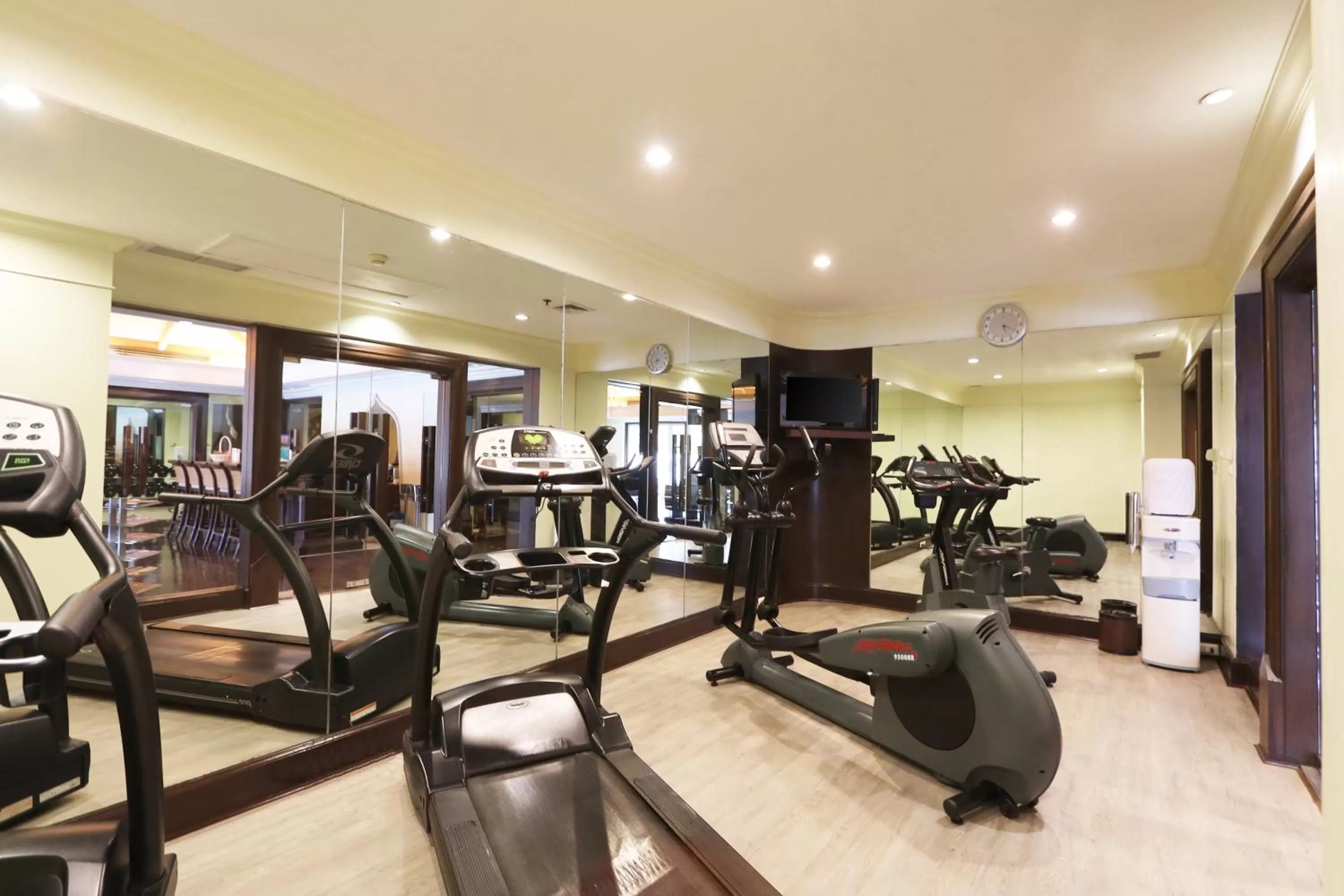 Fitness centre/facilities in The Davis Bangkok