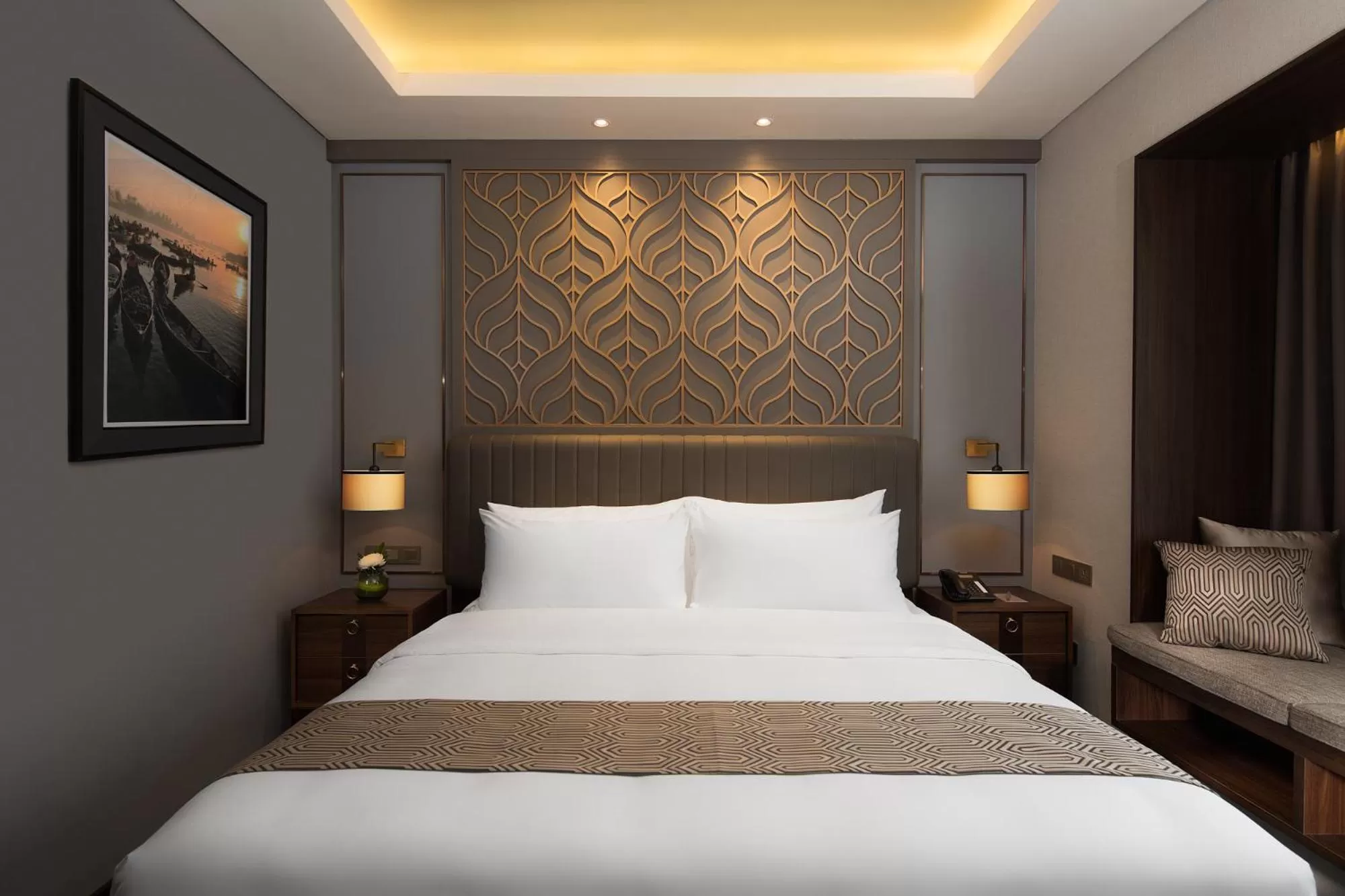 Bed in Sutasoma Hotel