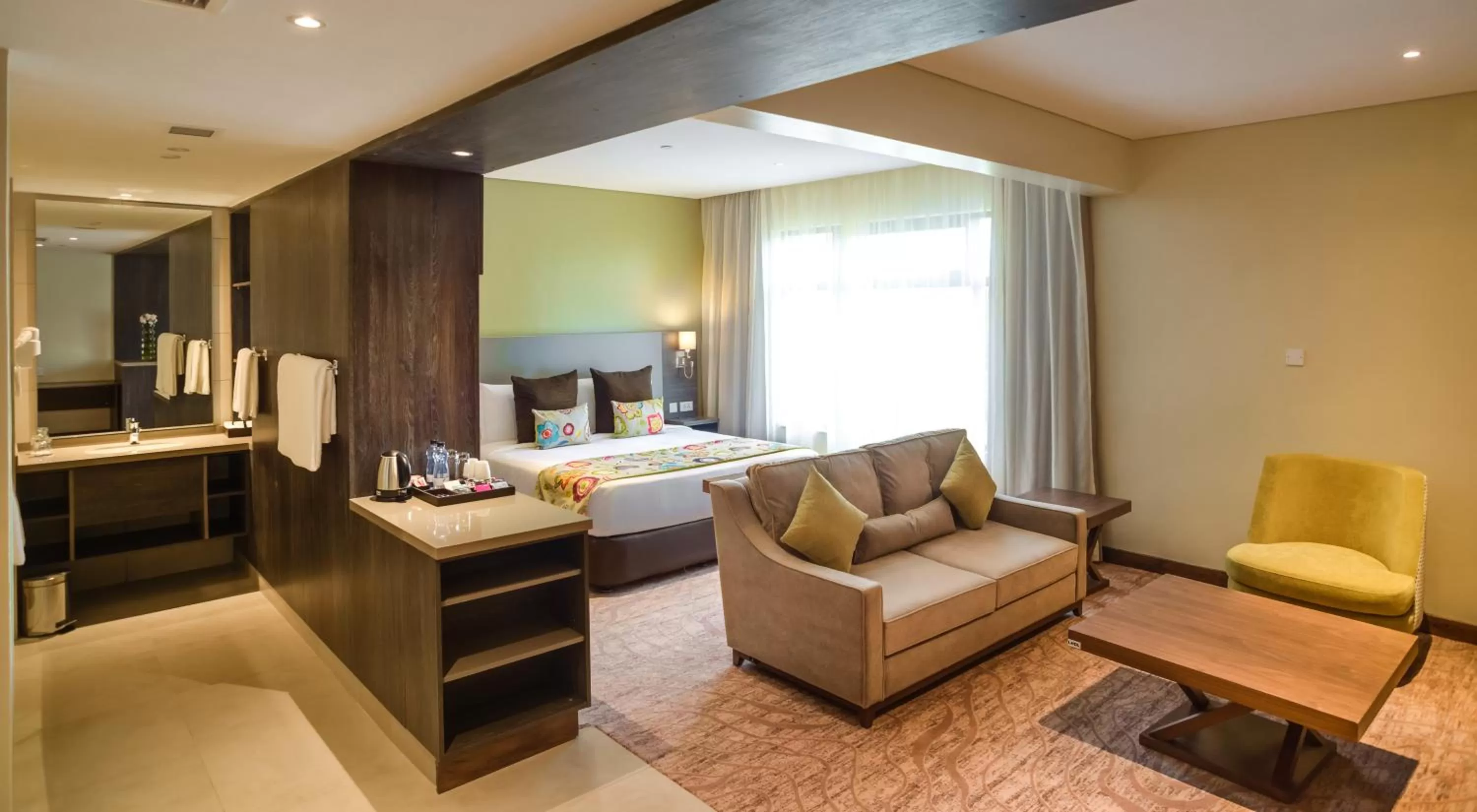 Photo of the whole room, Bed in Tamarind Tree Hotel