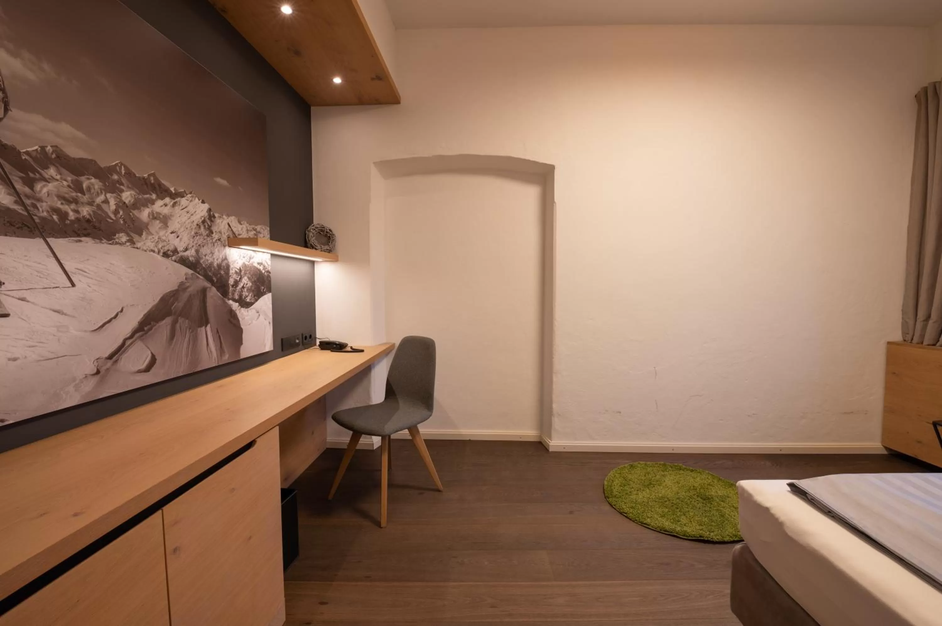 Seating area in LANDHOTEL ALTE ZOLLSTATION- Historical Building