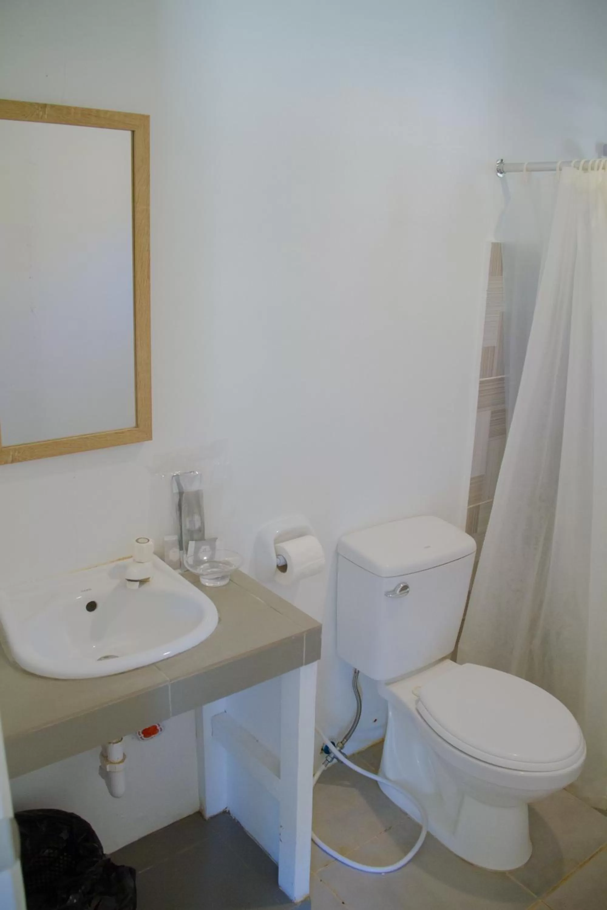 Bathroom in La Playa Estrella Beach Resort