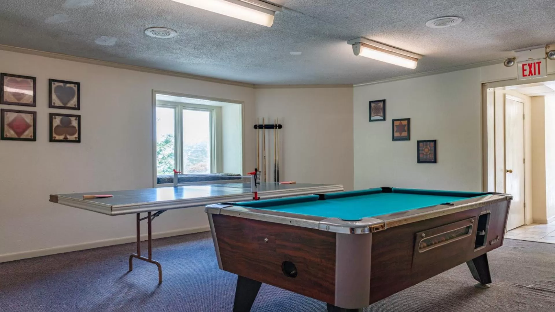 Game Room in 4 Seasons at Beech Mountain
