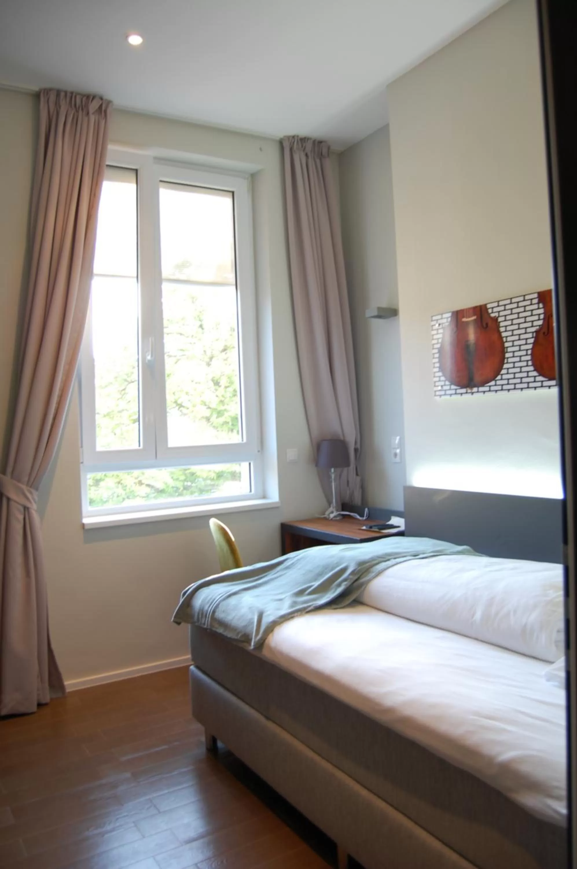 Bed in Apollo Hotel Vienna