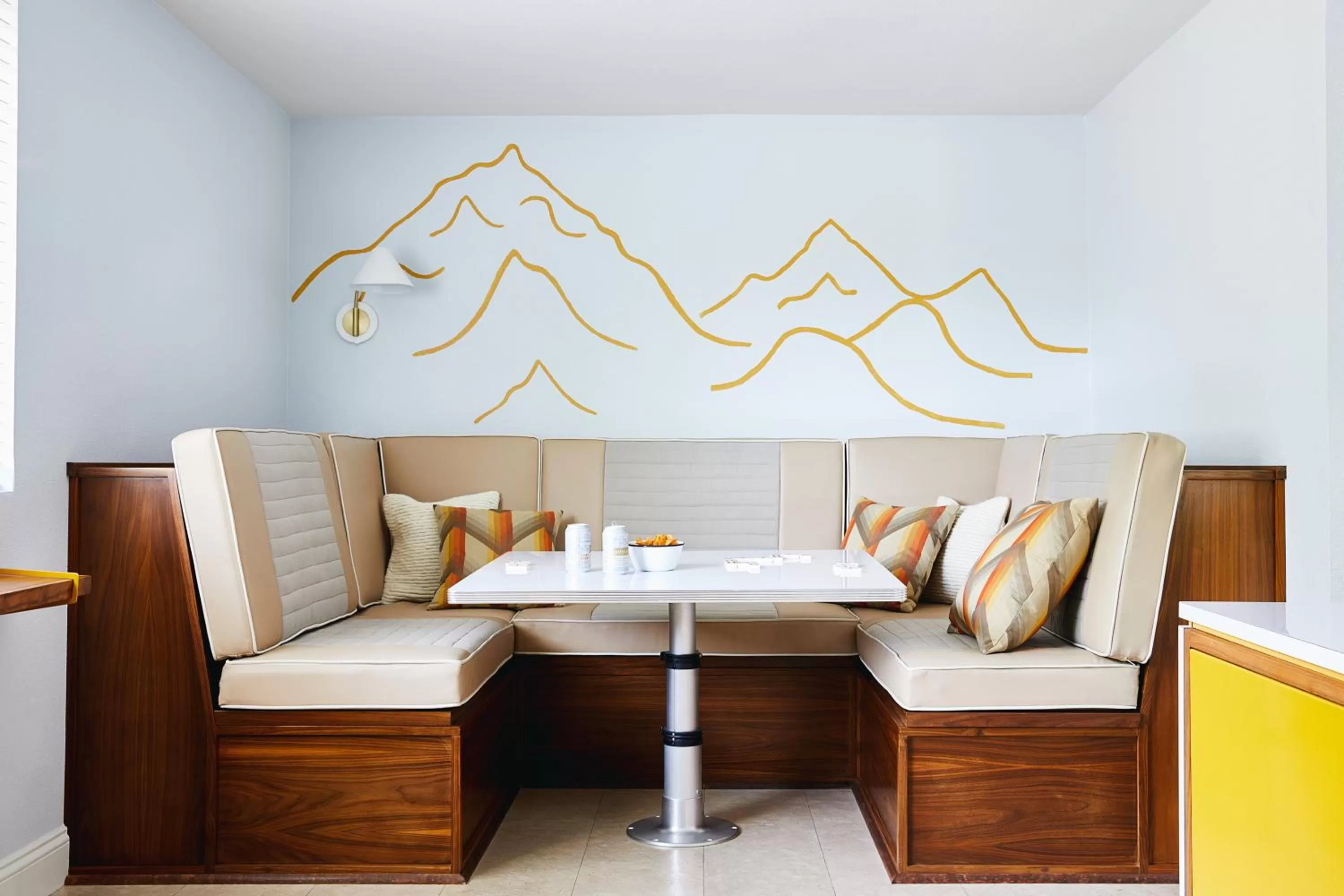 Property building in Calistoga Motor Lodge and Spa