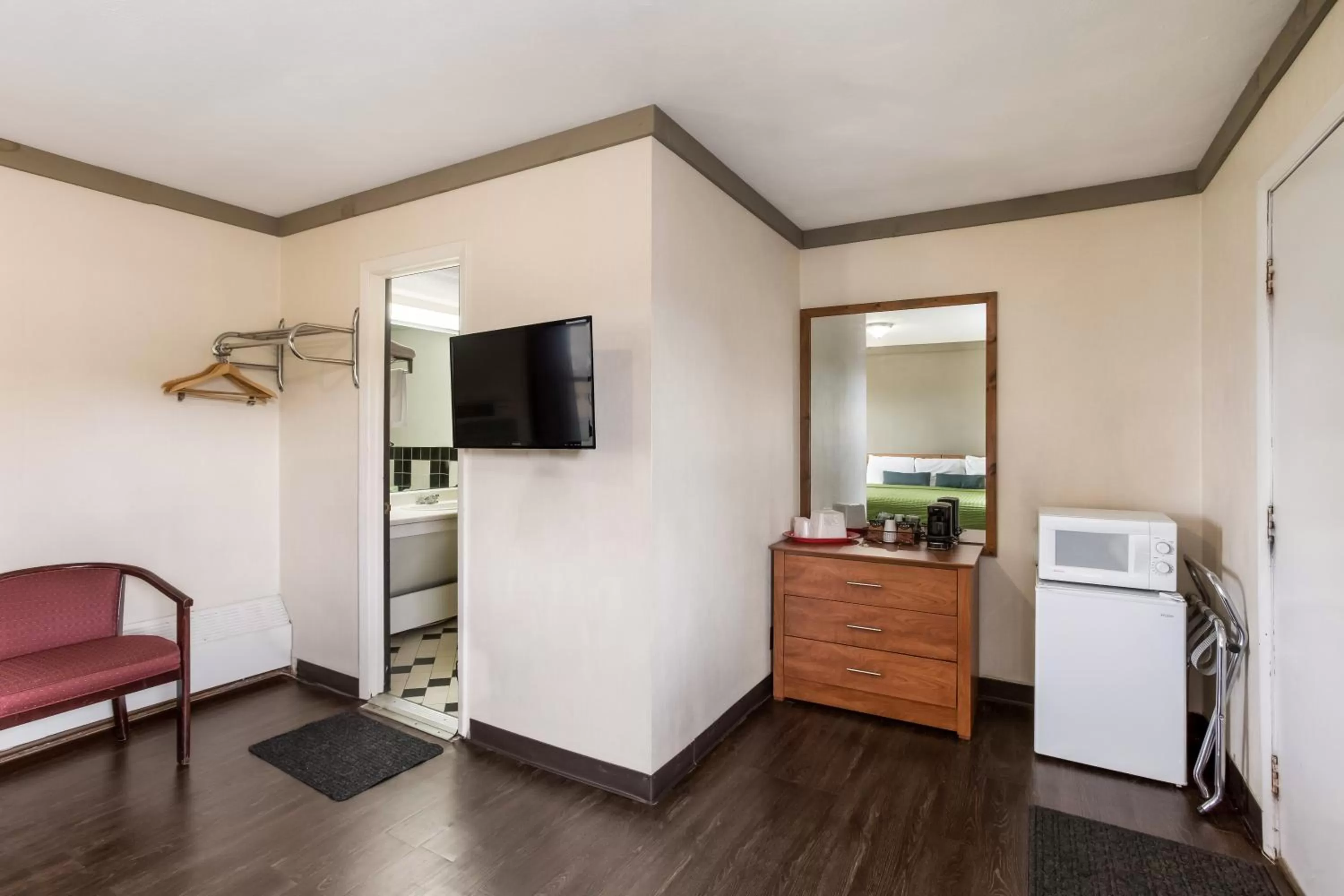 TV and multimedia in Malone Inn